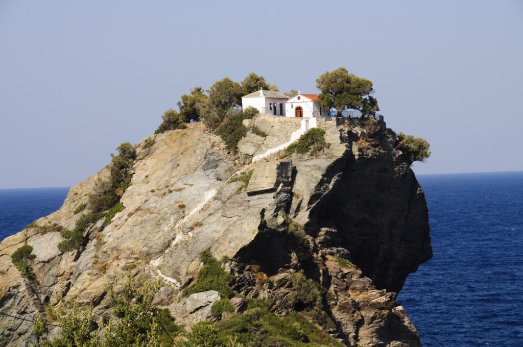 1737367556-skopelos-1024x680.jpg