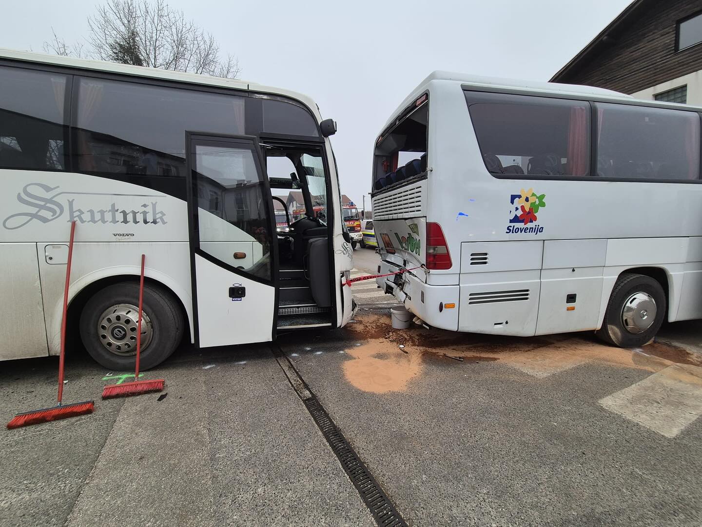 avtobusa, oplotnica, nesreča