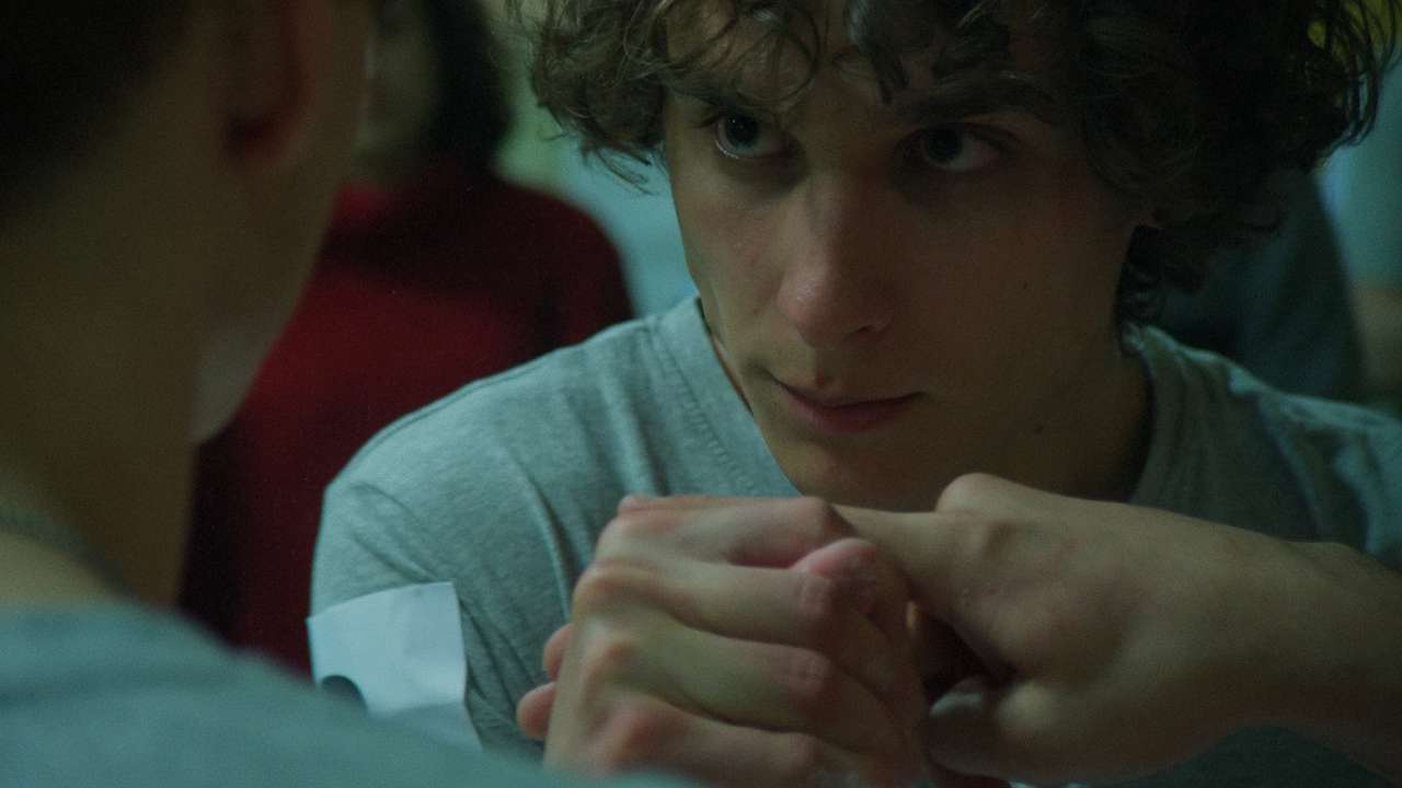 Prizor iz filma Zajčji nasip