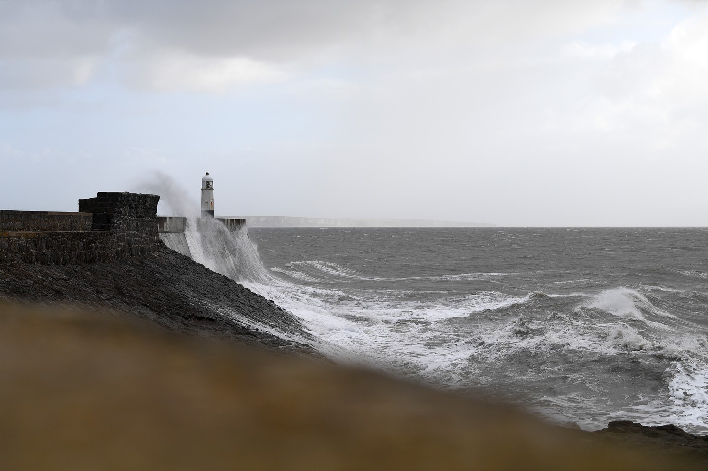 Neurje Eowyn se približuje Otoku (Foto: PROFIMEIDA)