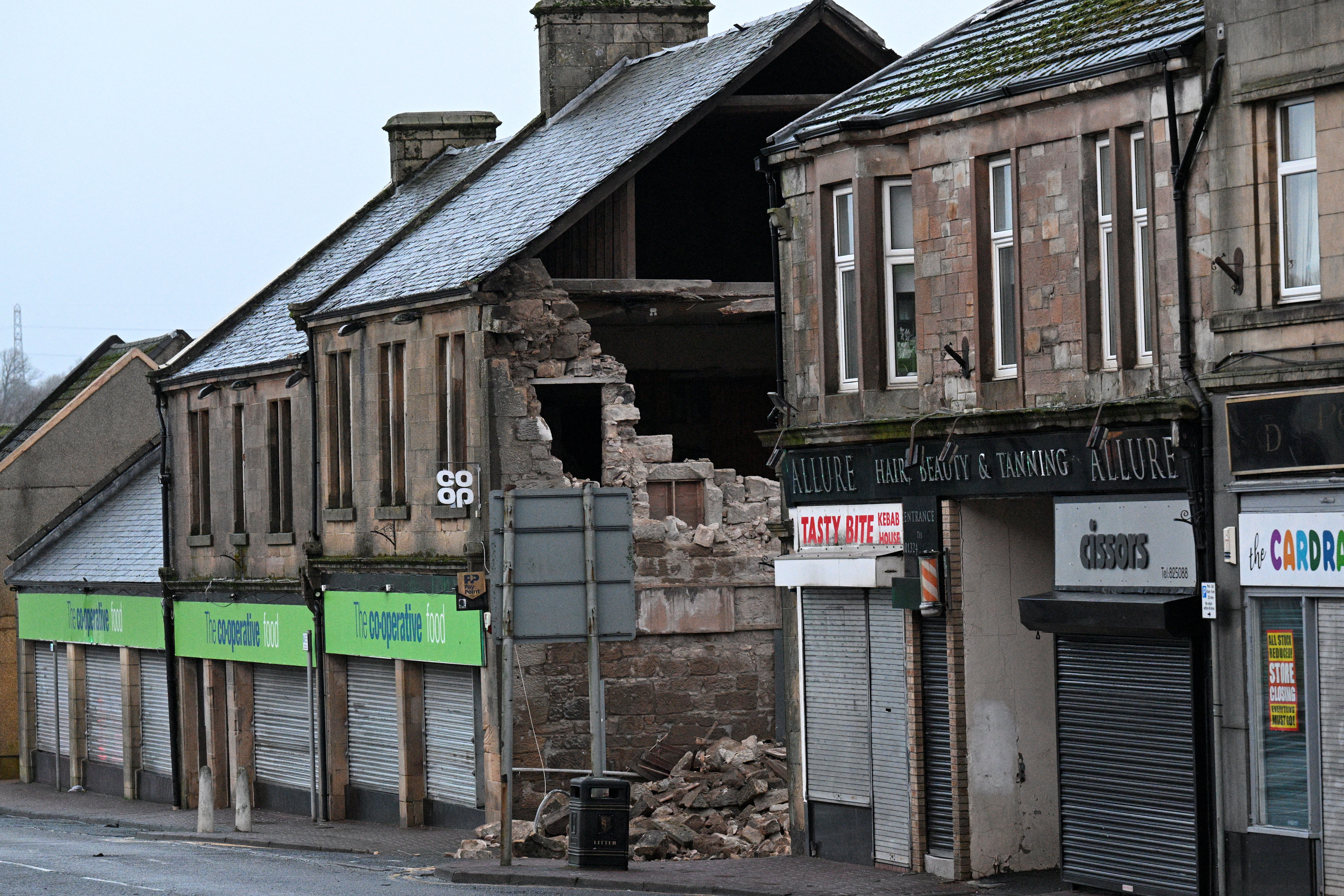 Neurje Eowyn, Irska, Velika Britanija