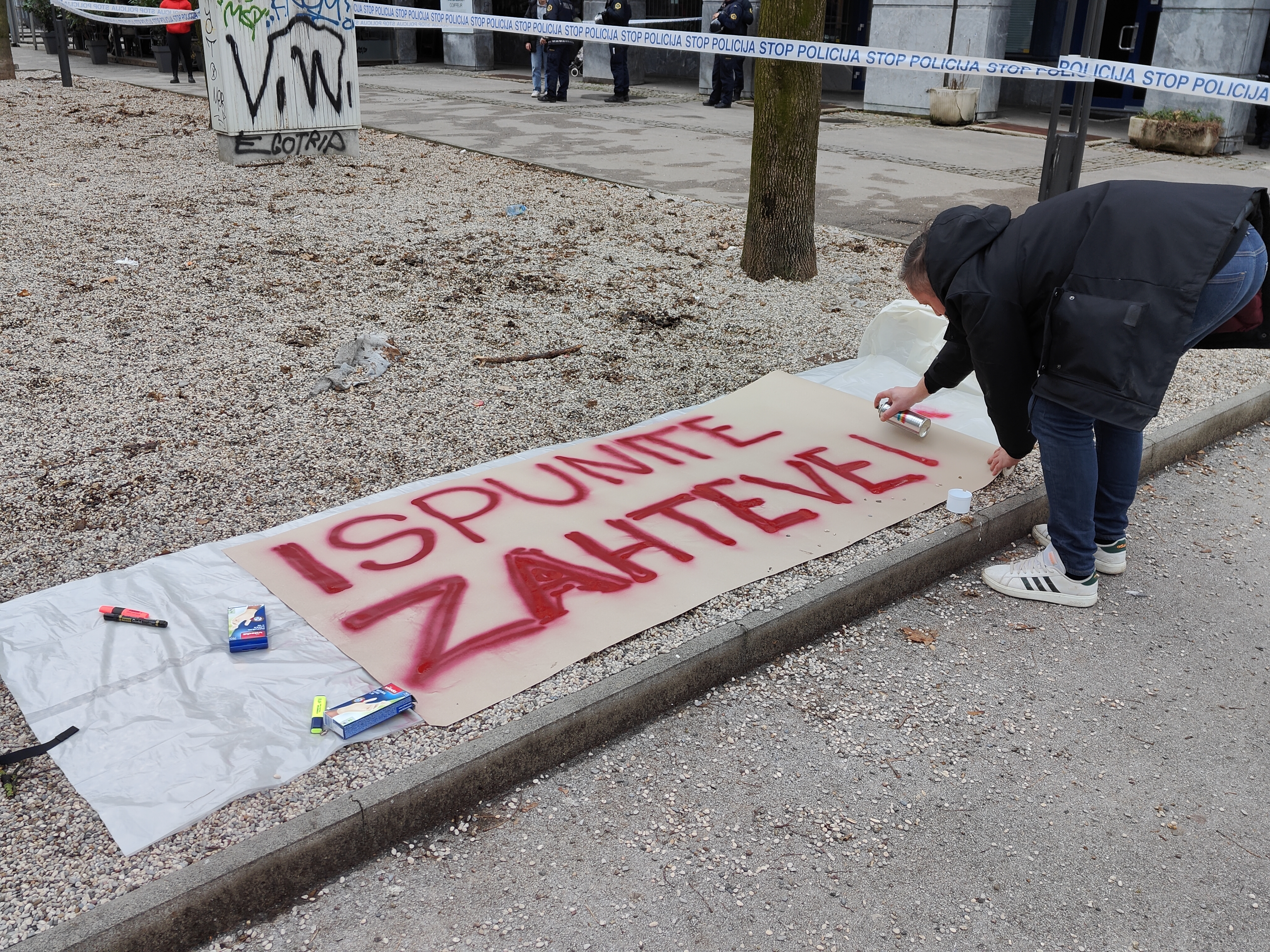 protest, ljubljana, srbsko veleposlaništvo