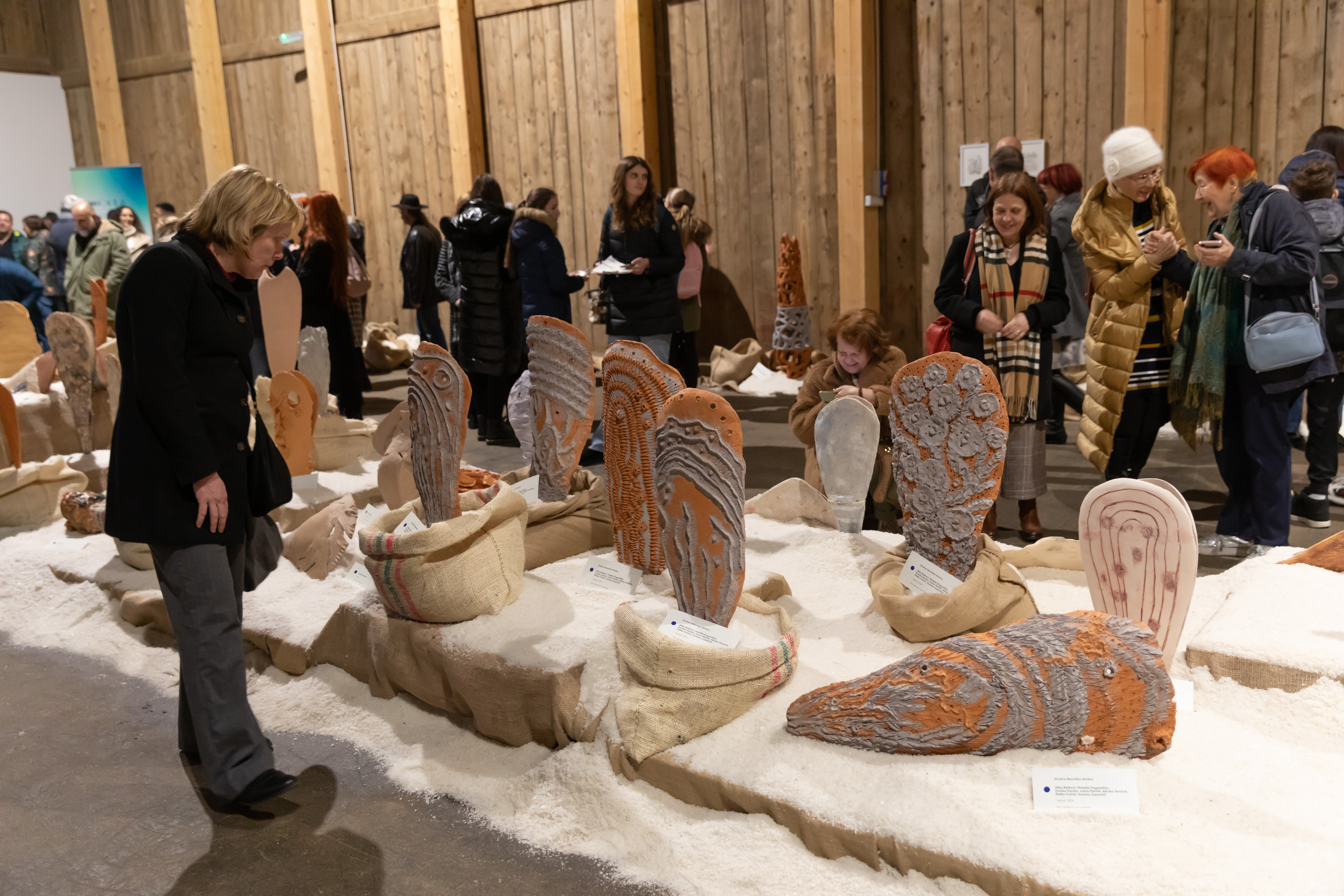 Veliki leščur, razstava