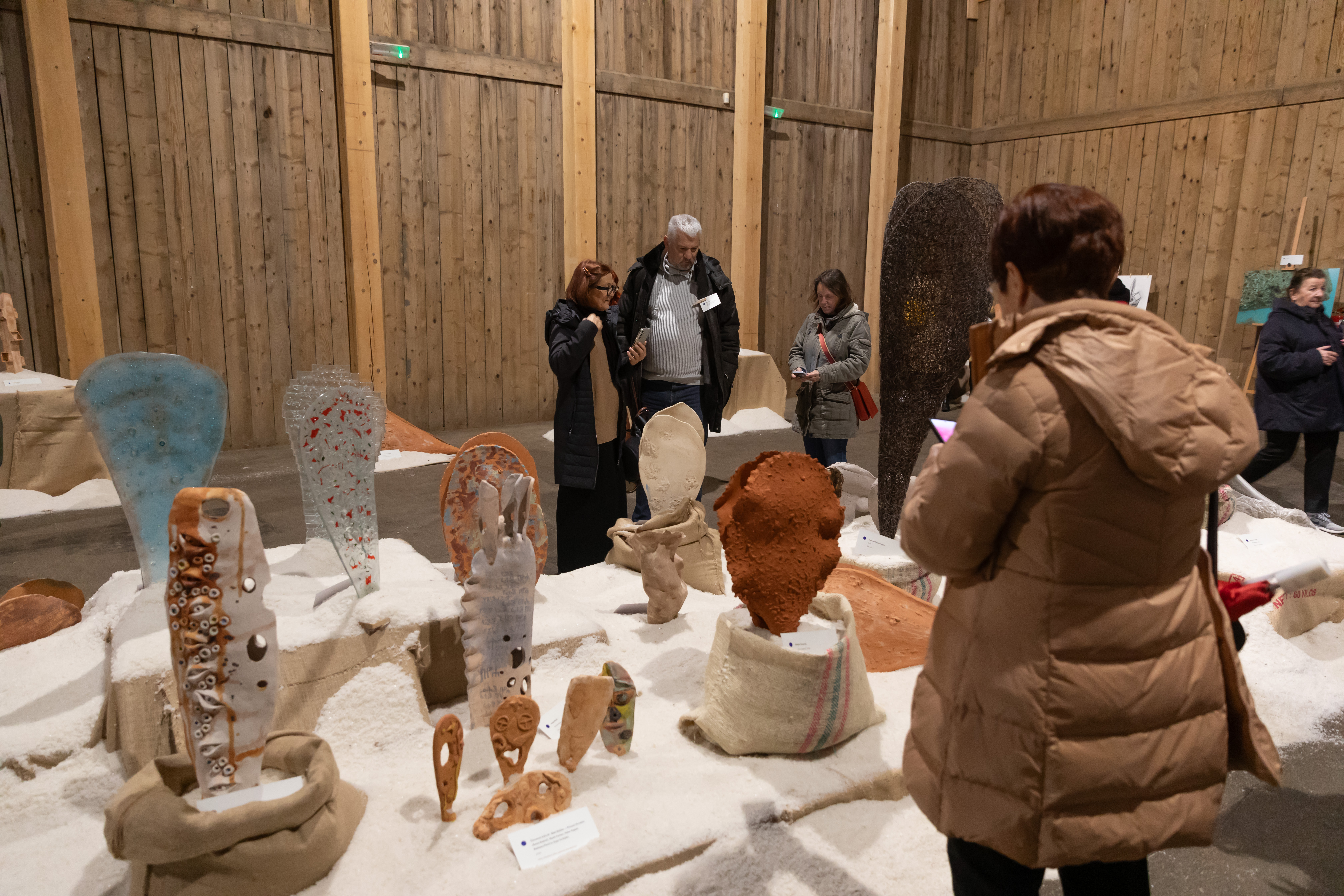 Veliki leščur, razstava