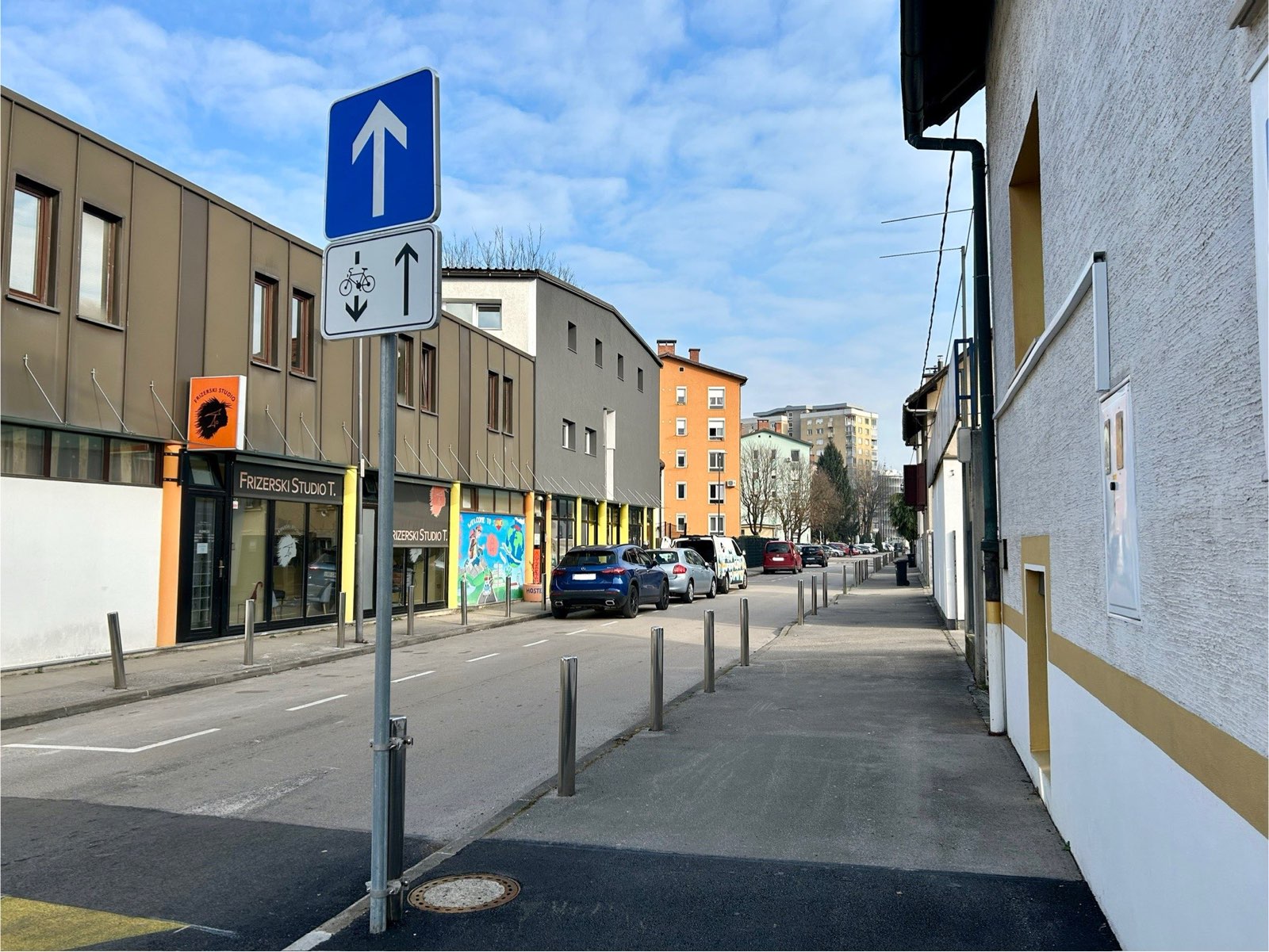 Težave s parkiranjem v Ljubljani, Šiška (Foto: N1)