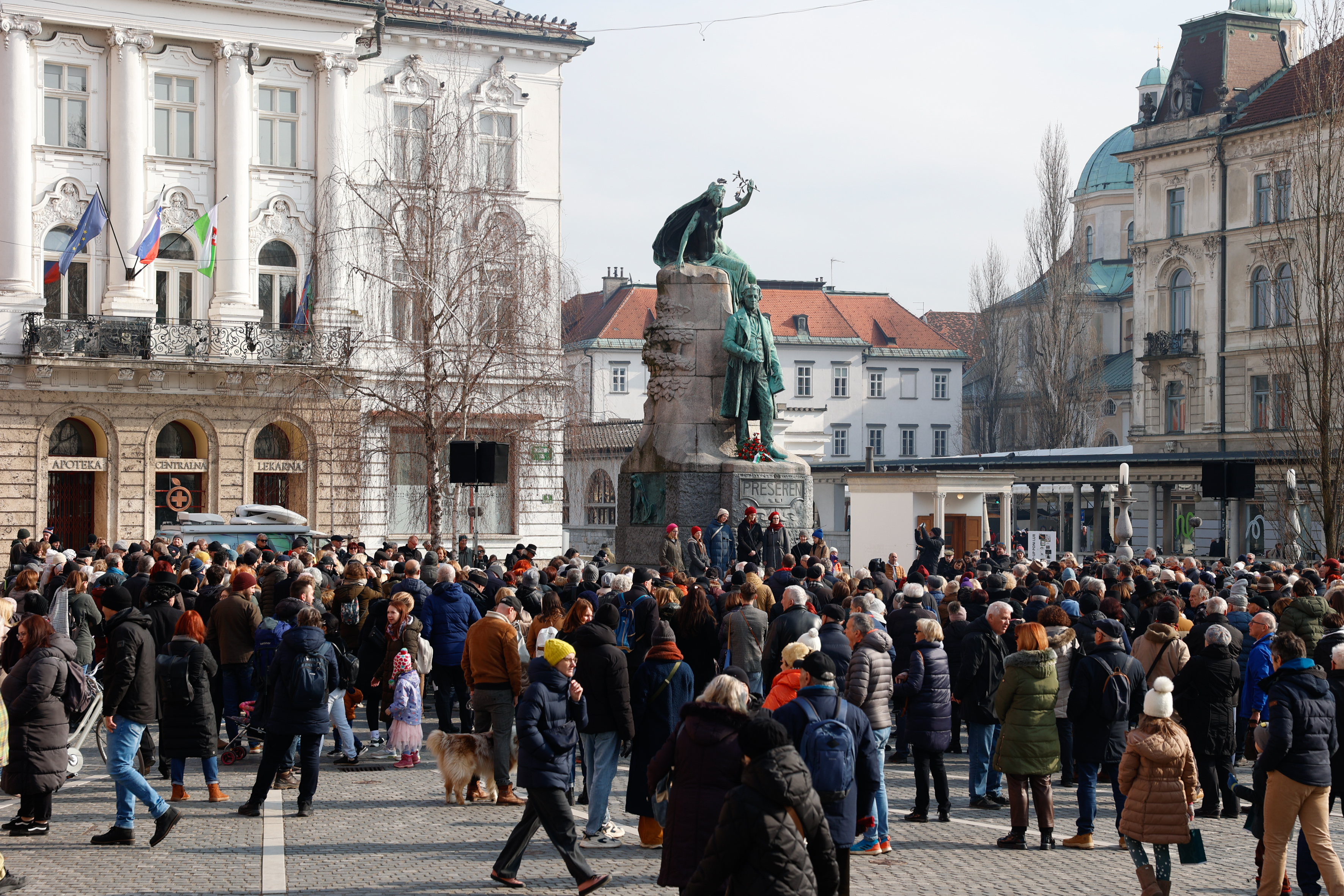 množica, Ljubljana, Prešernov trg