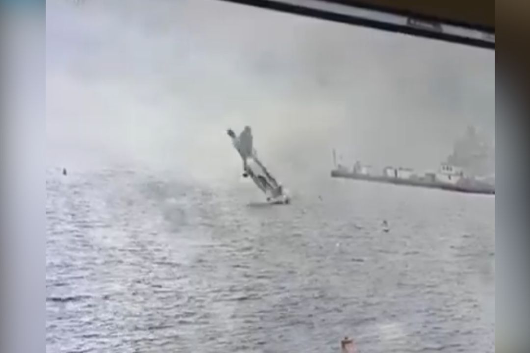 letalo, strmoglavljenje, San Diego