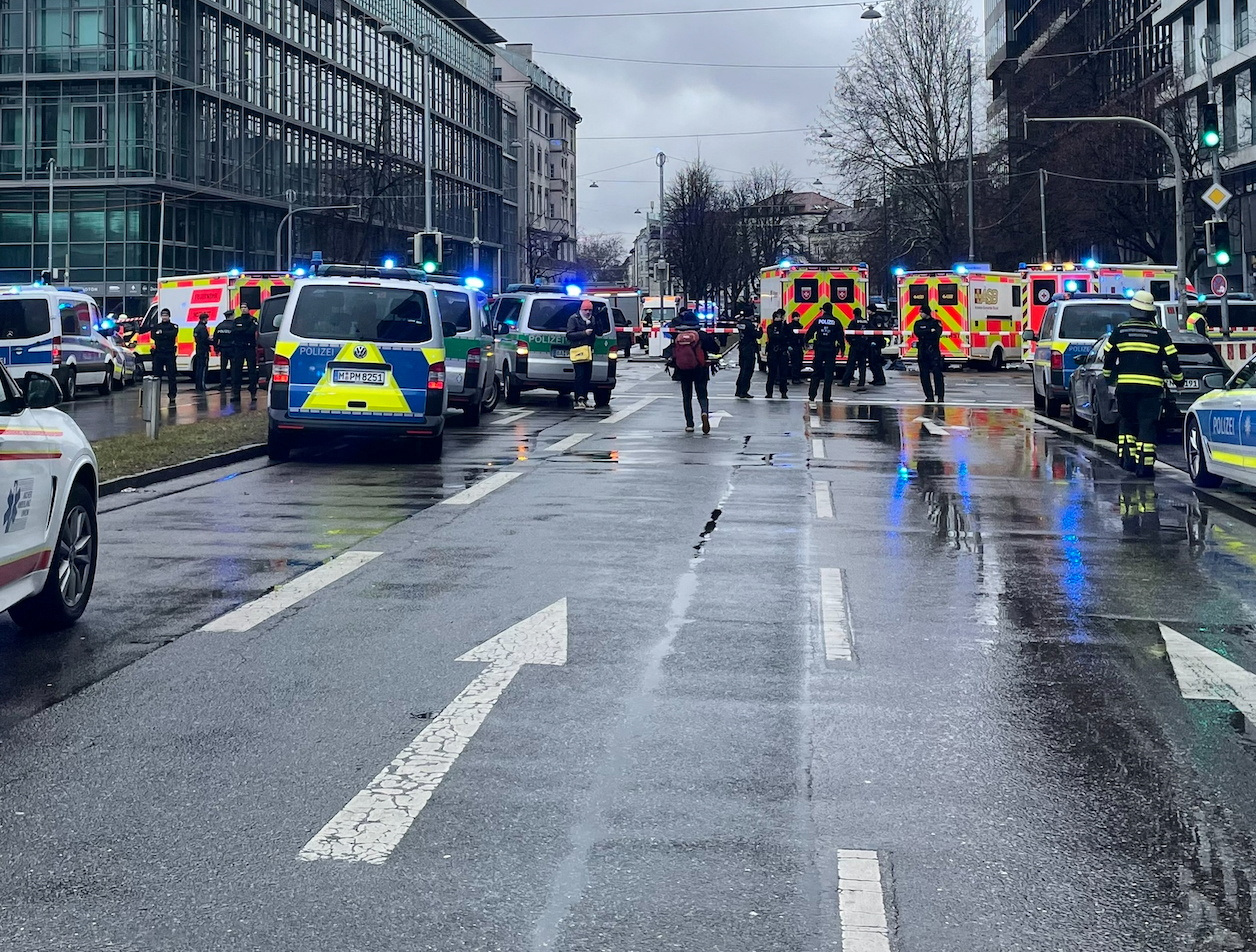 München, Nemčija, avto, množica