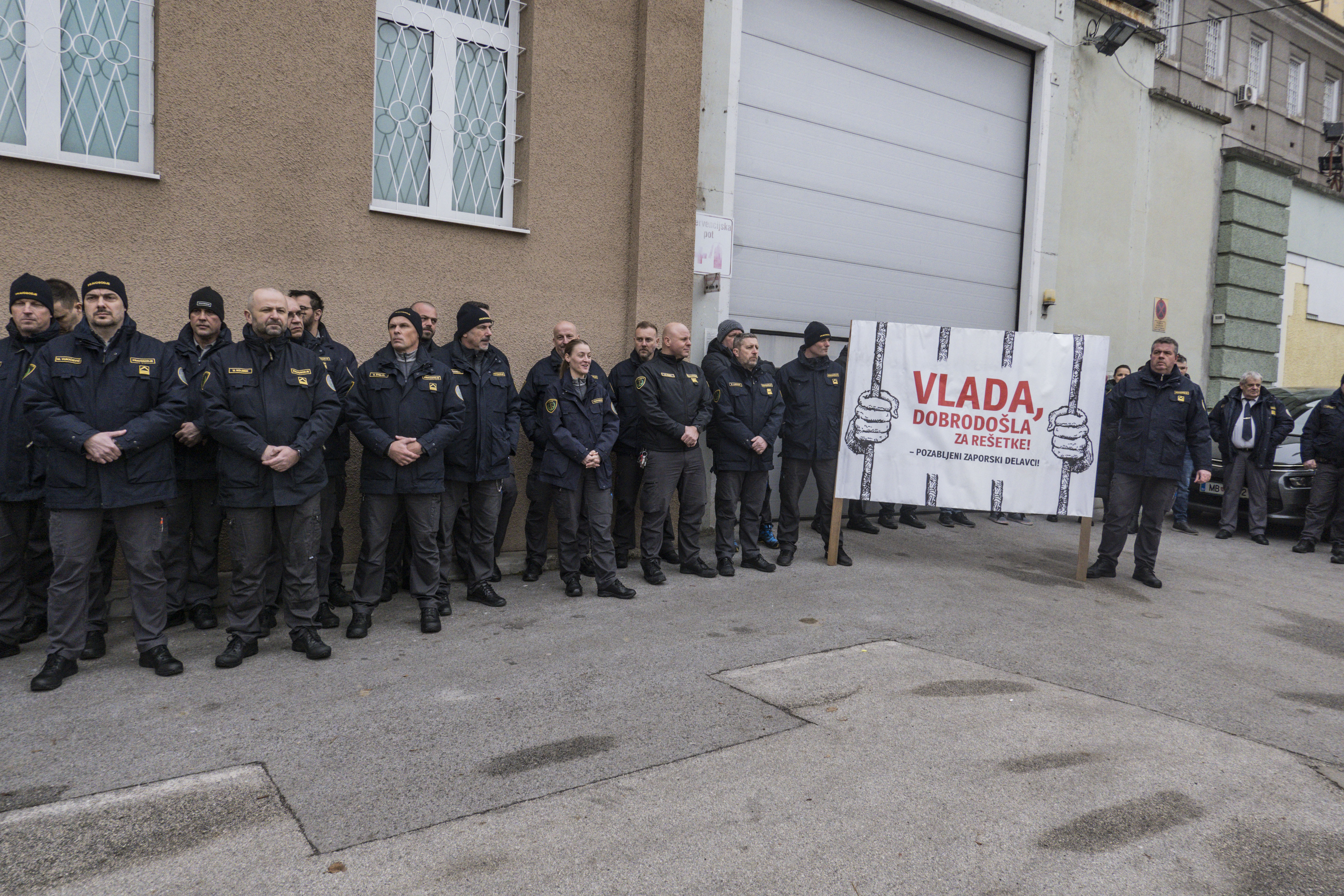 protest, pravosodni policisti, dob, pravosodje, pazniki, pravosodni policist, maribor
