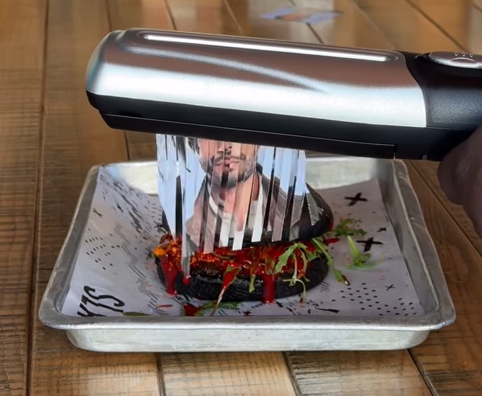 Dubaj, hamburger, valentinovo, akcija, viralno