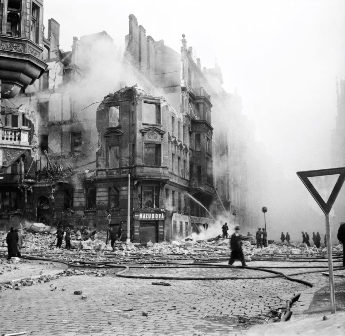 praga, bombardiranje, druga svetovna vojna