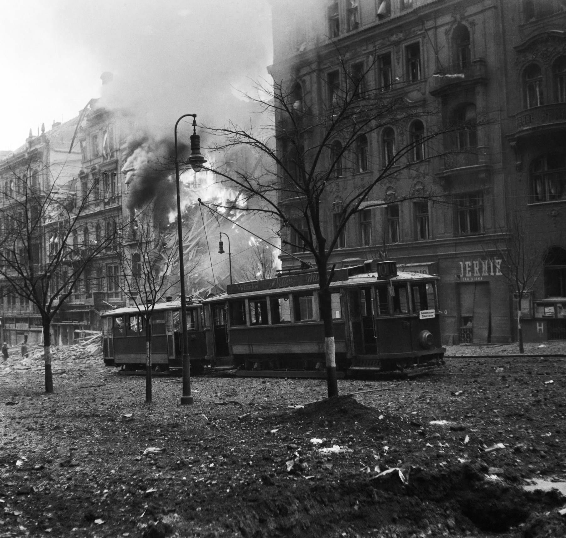 praga, bombardiranje, druga svetovna vojna