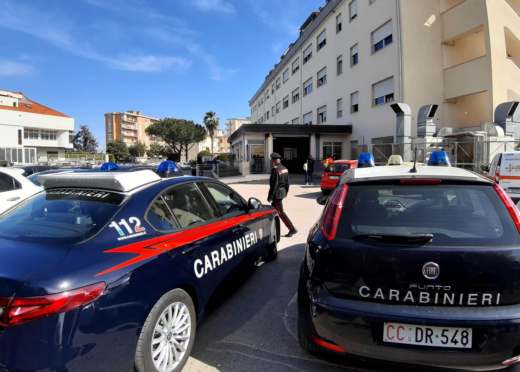 acerra, neapelj, pitbul, italijanska policija