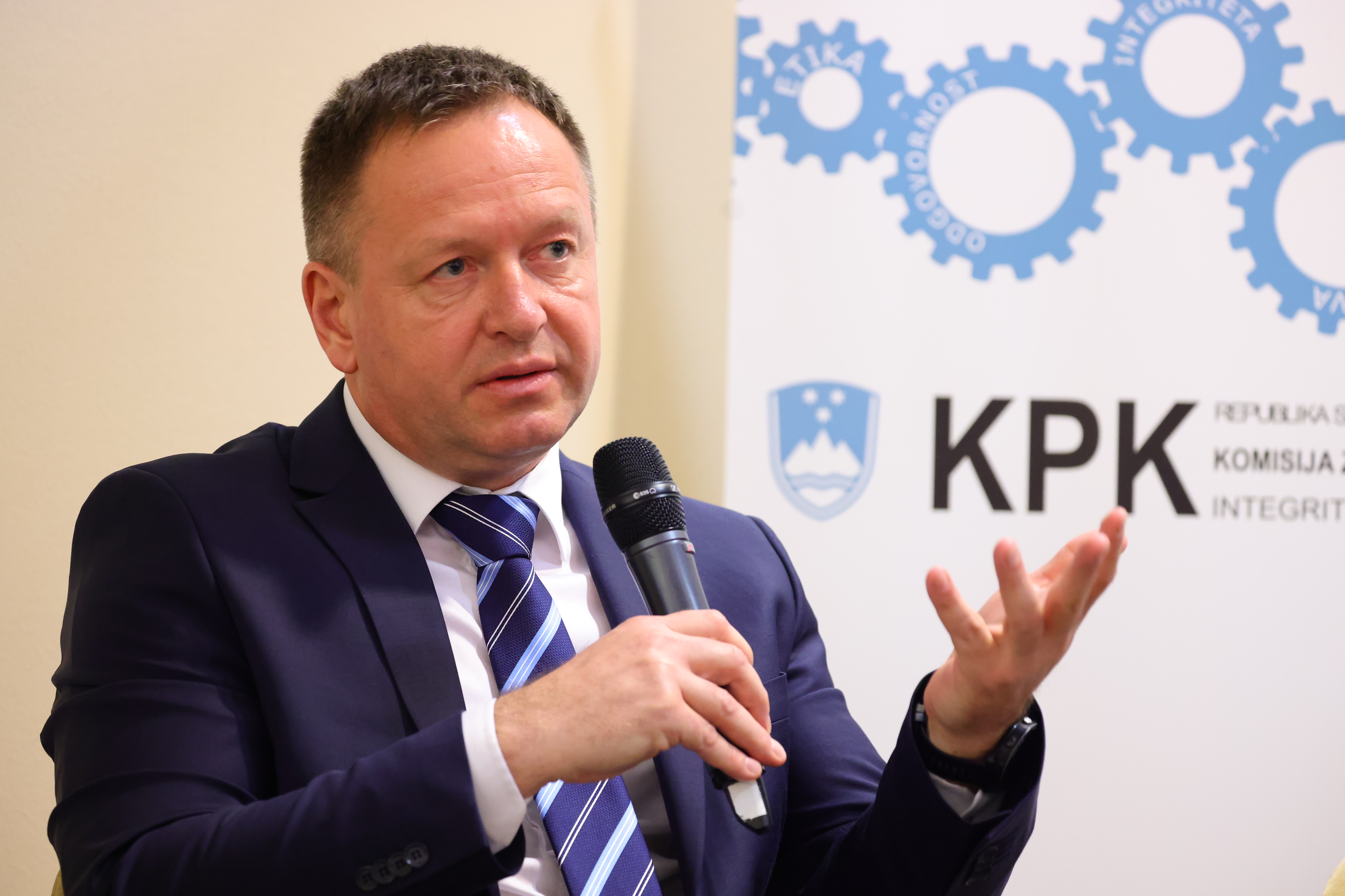 Posvet o resoluciji in komisiji KPK danes in v prihodnosti