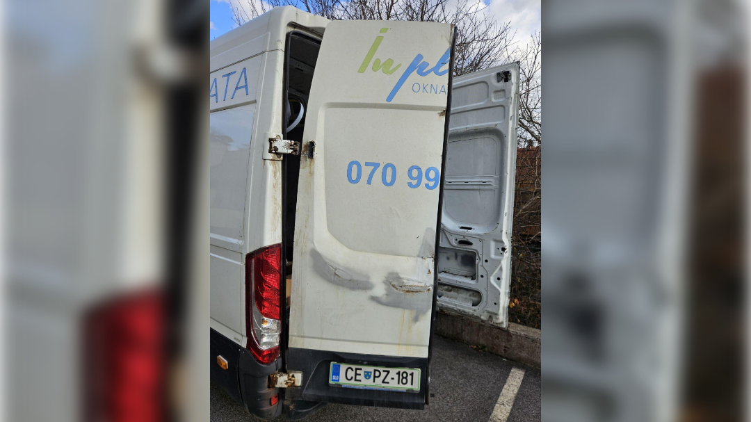 inplast okna, plus plast