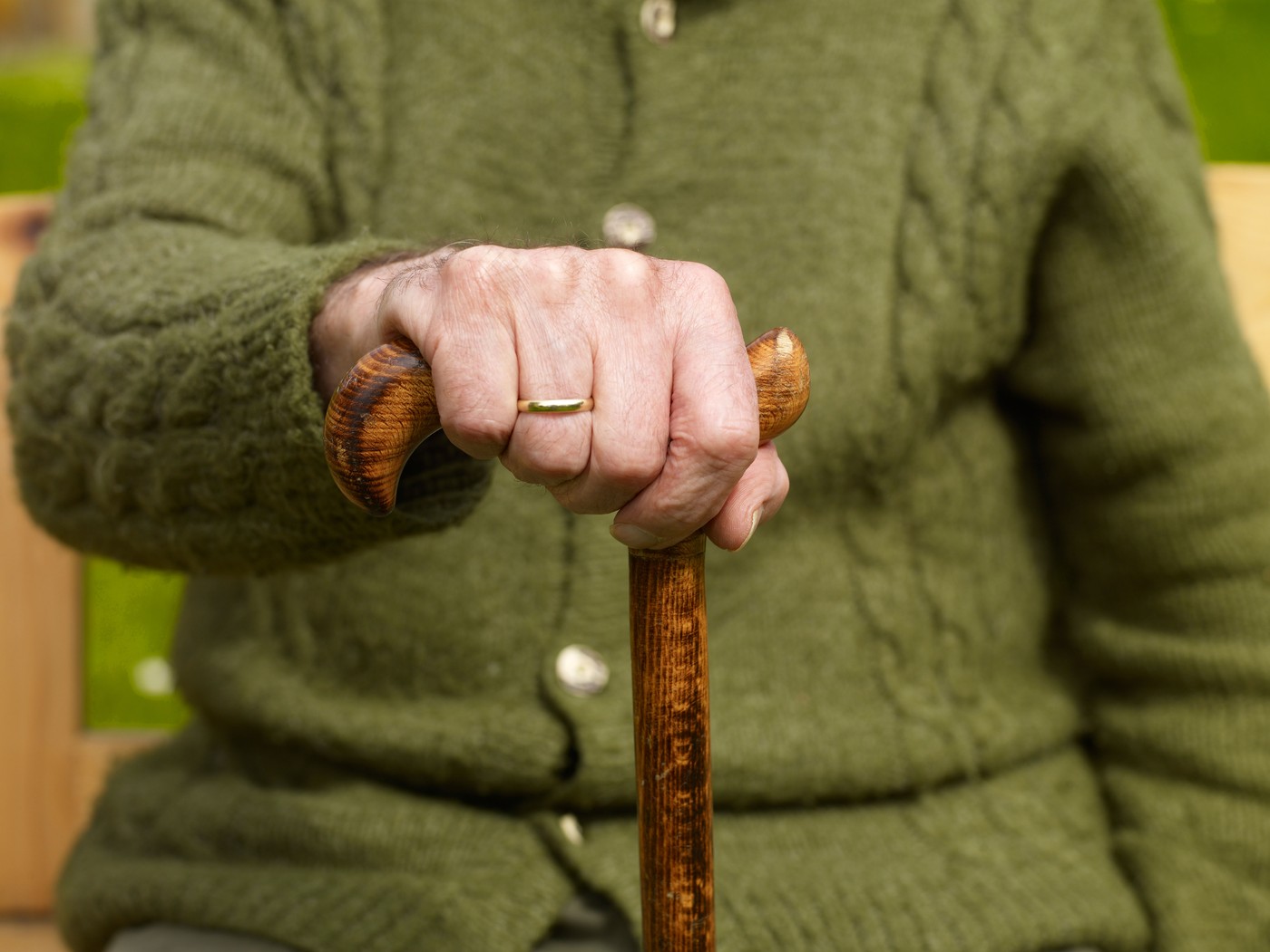 poročni prstan, upokojenec, vdovec