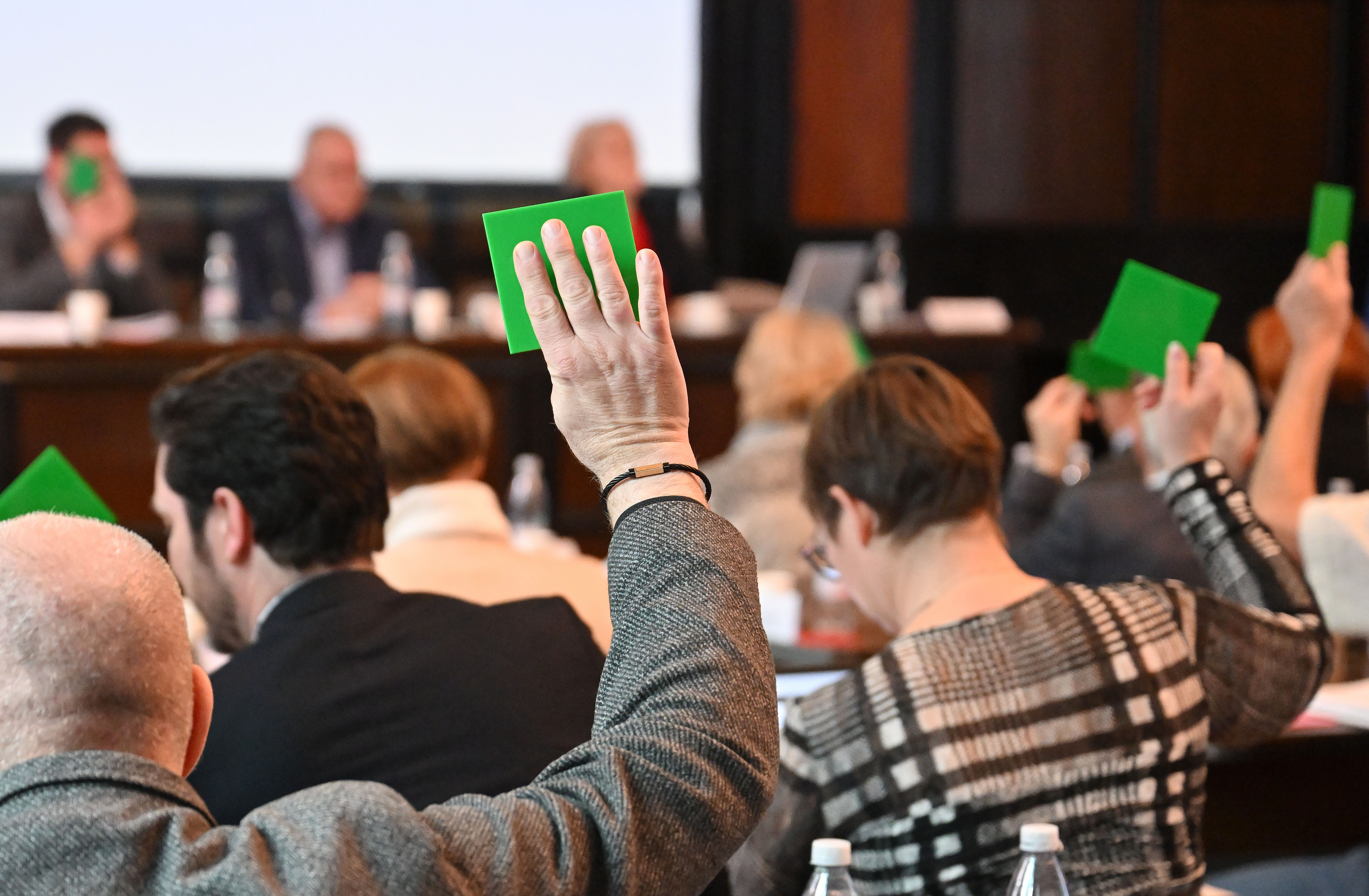 Izredna seja skupščine ZZZS