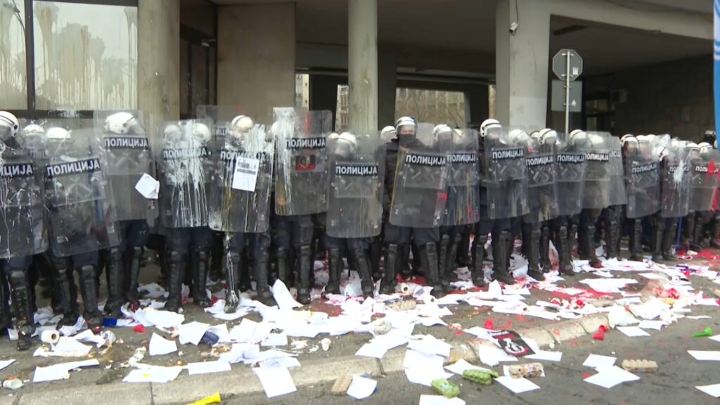 novi sad, protest, policija