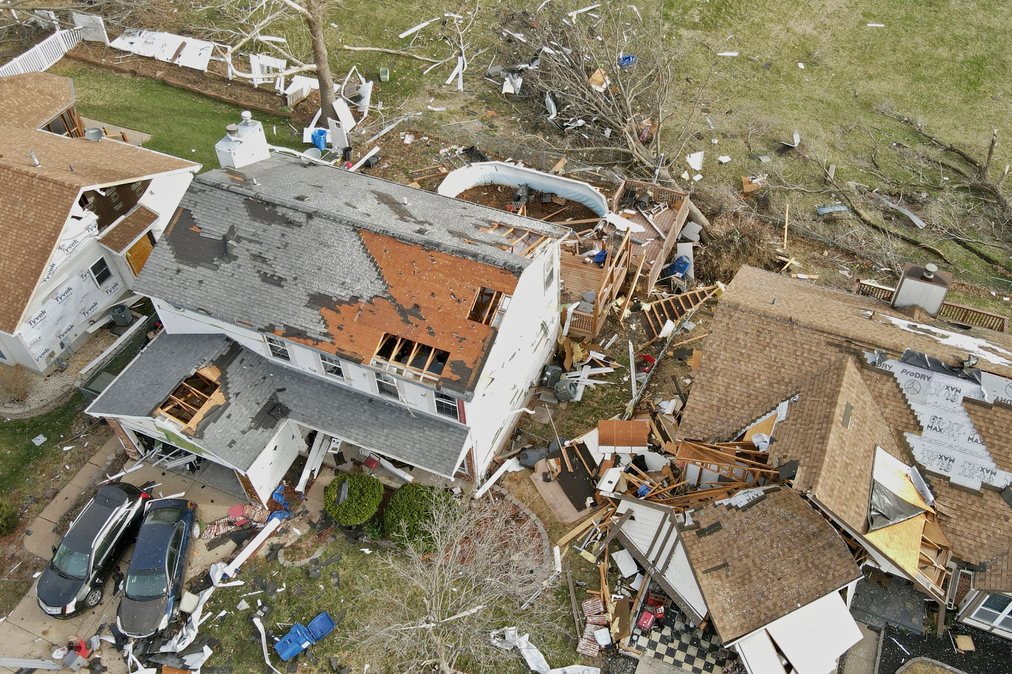 Tornadi so opustošili Misuri (Foto: Lawrence Bryant/REUTERS)