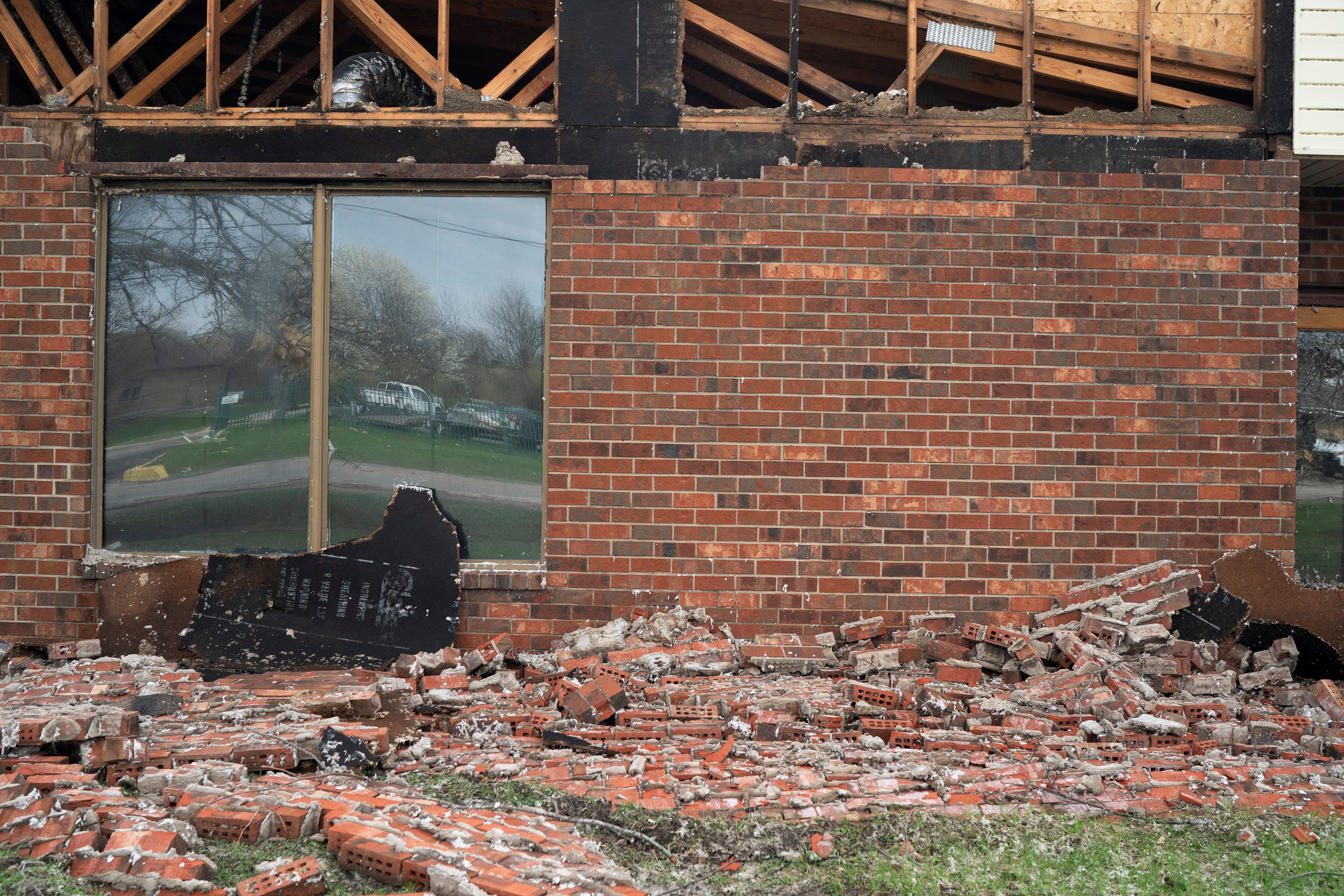 nevihta, zda, uničenje