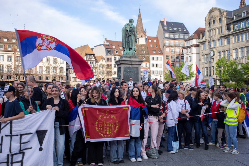 1744744880-2025-04-15T190333Z_1017879773_RC2JYDATV3PQ_RTRMADP_3_SERBIA-PROTESTS-EU-FRANCE-1024x683.jpg