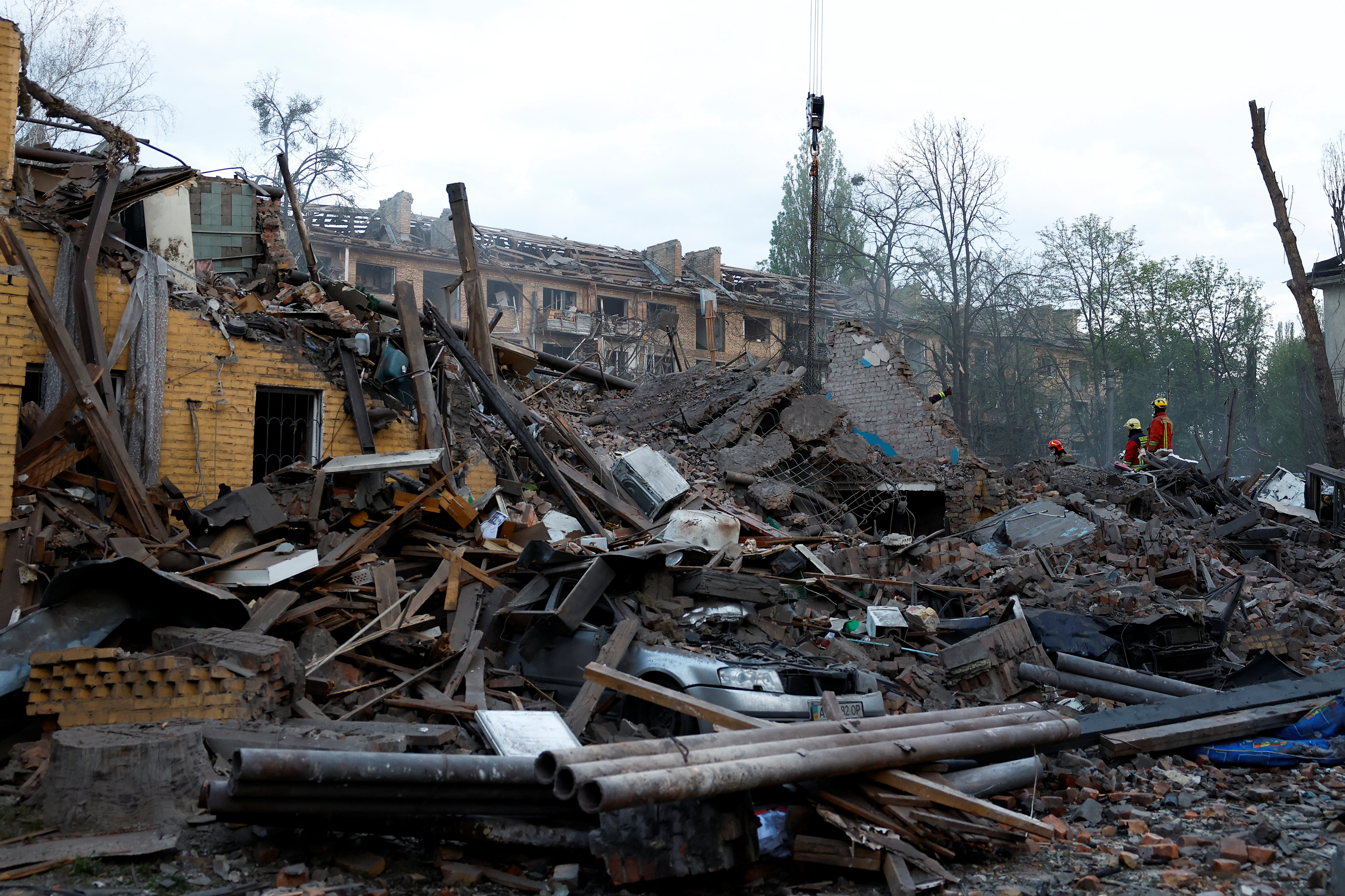 Obsežni zračni napad na Kijev. (Foto: Valentyn Ogirenko/REUTERS)