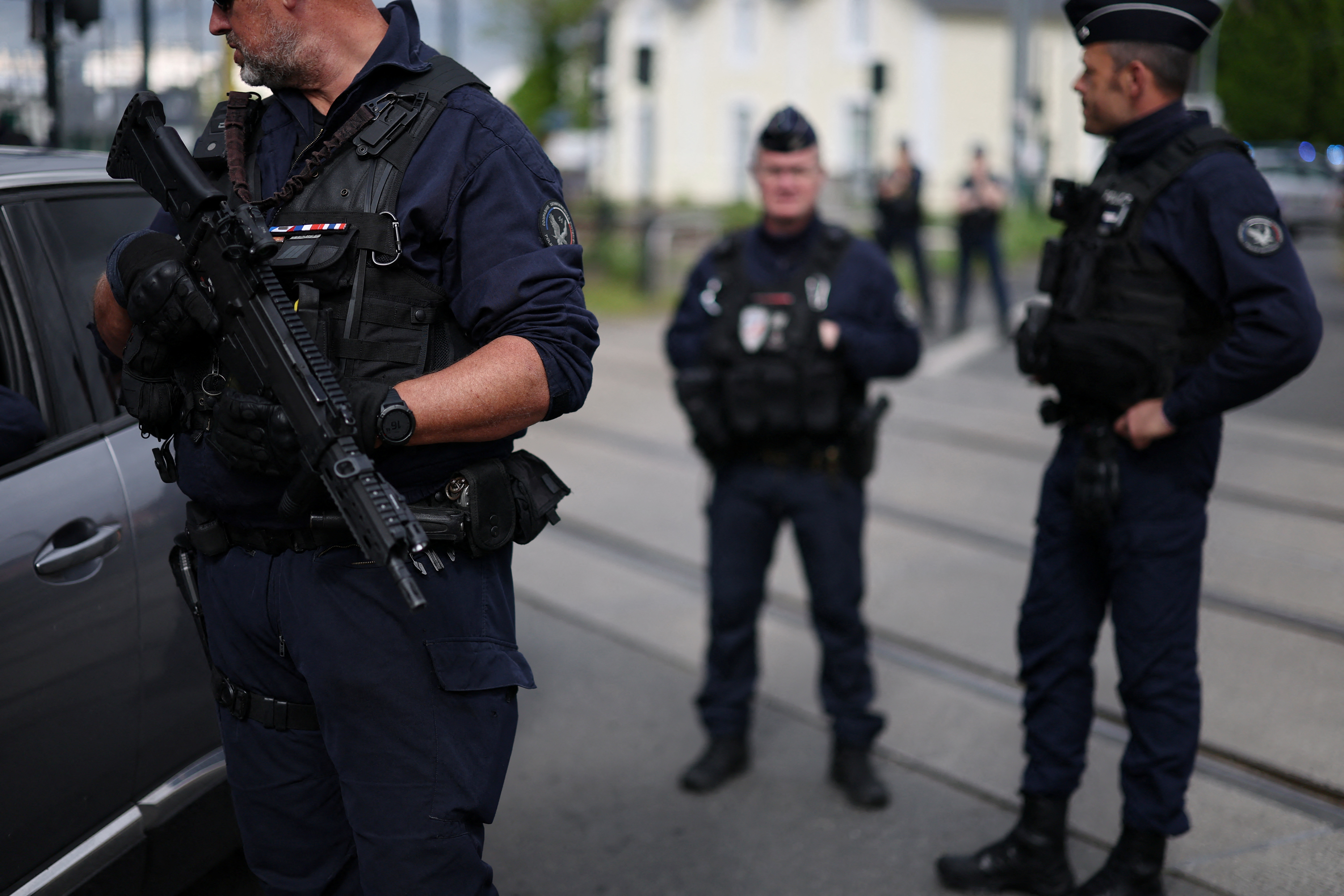 napad z nožem, francija. srednja šola, francoska policija