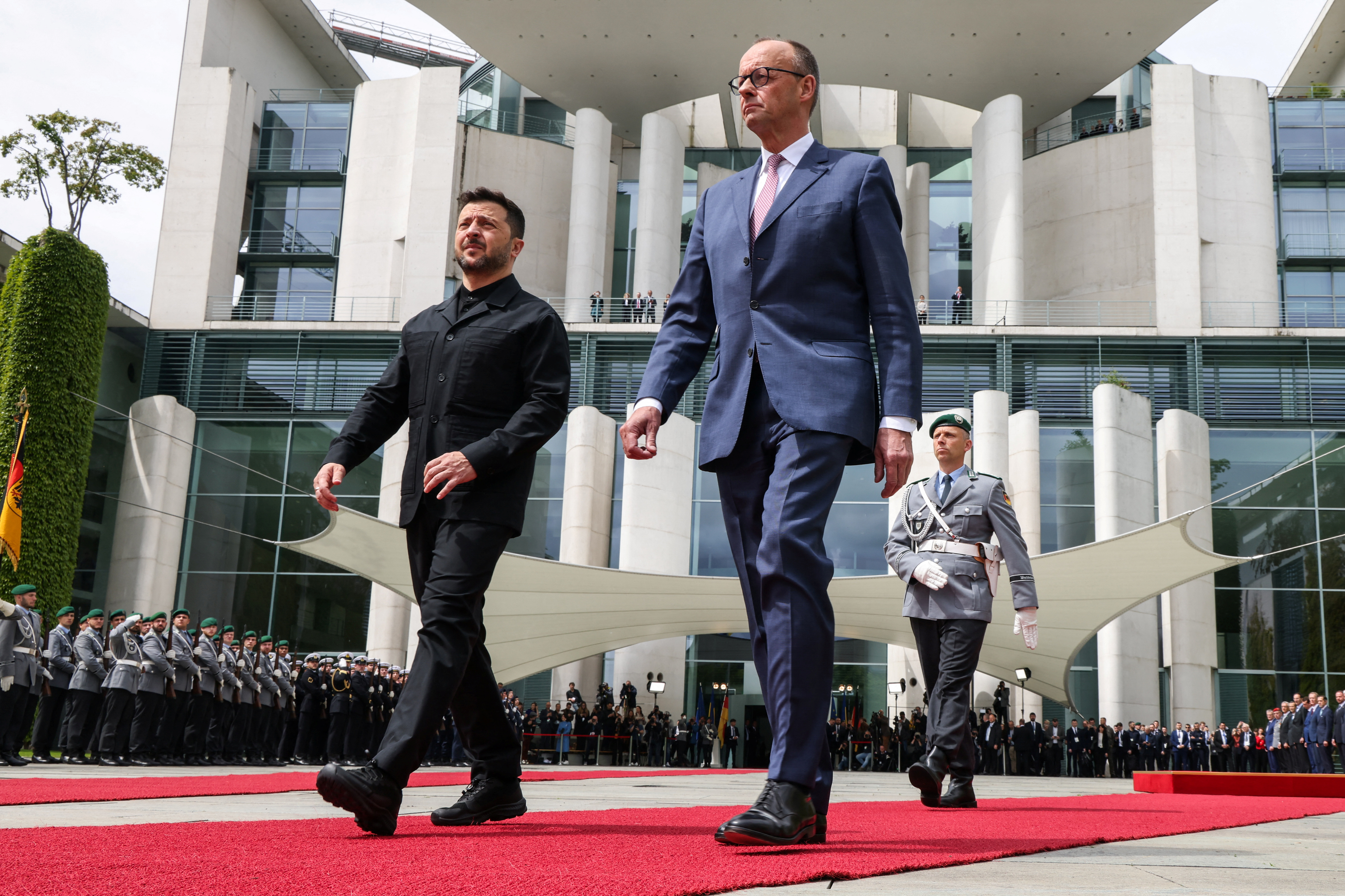 Friedrich Merz v Berlinu sprejel Volodimirja Zelenskega