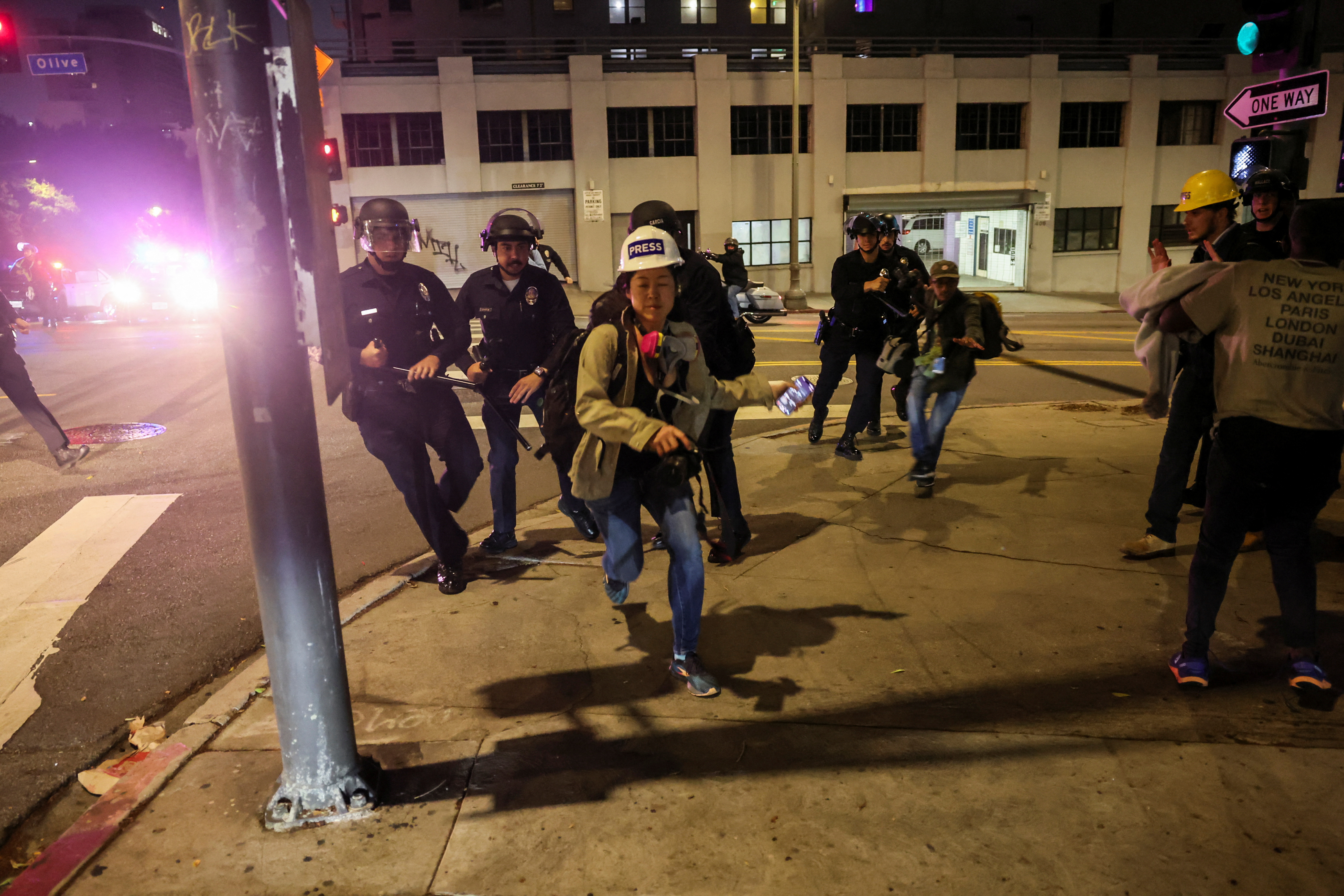 Protesti v Los AngelesuProtesti v Los Angelesu