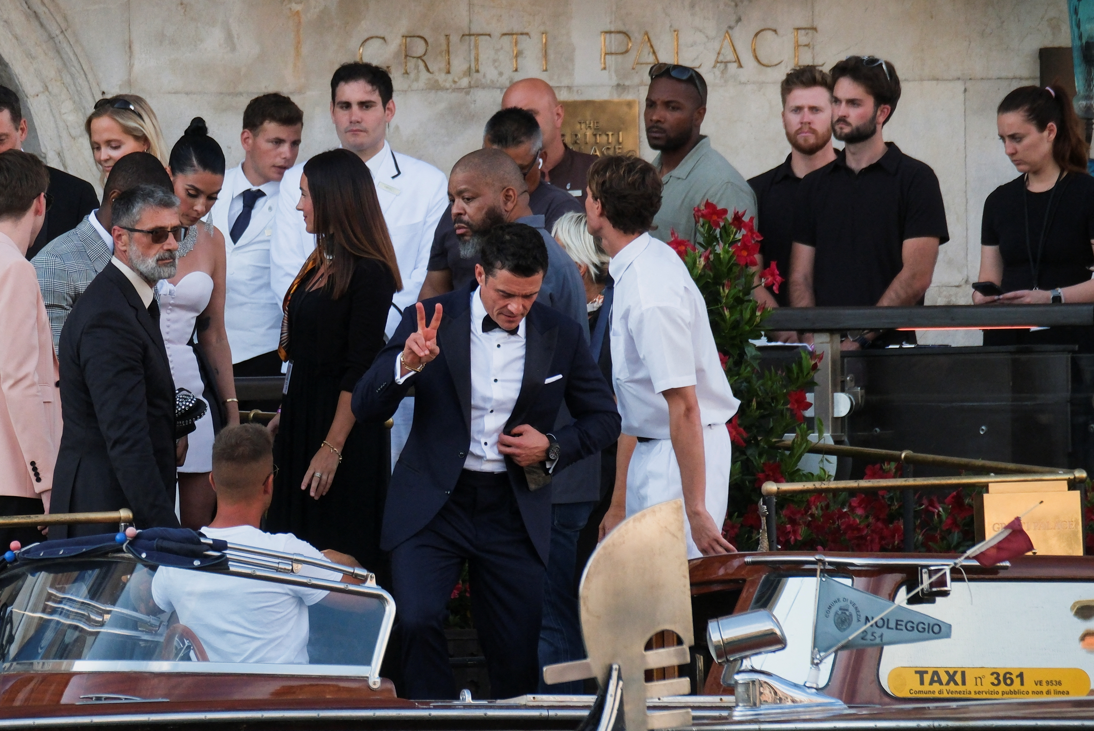 Gosti na poroki Bezosa in Sanchez