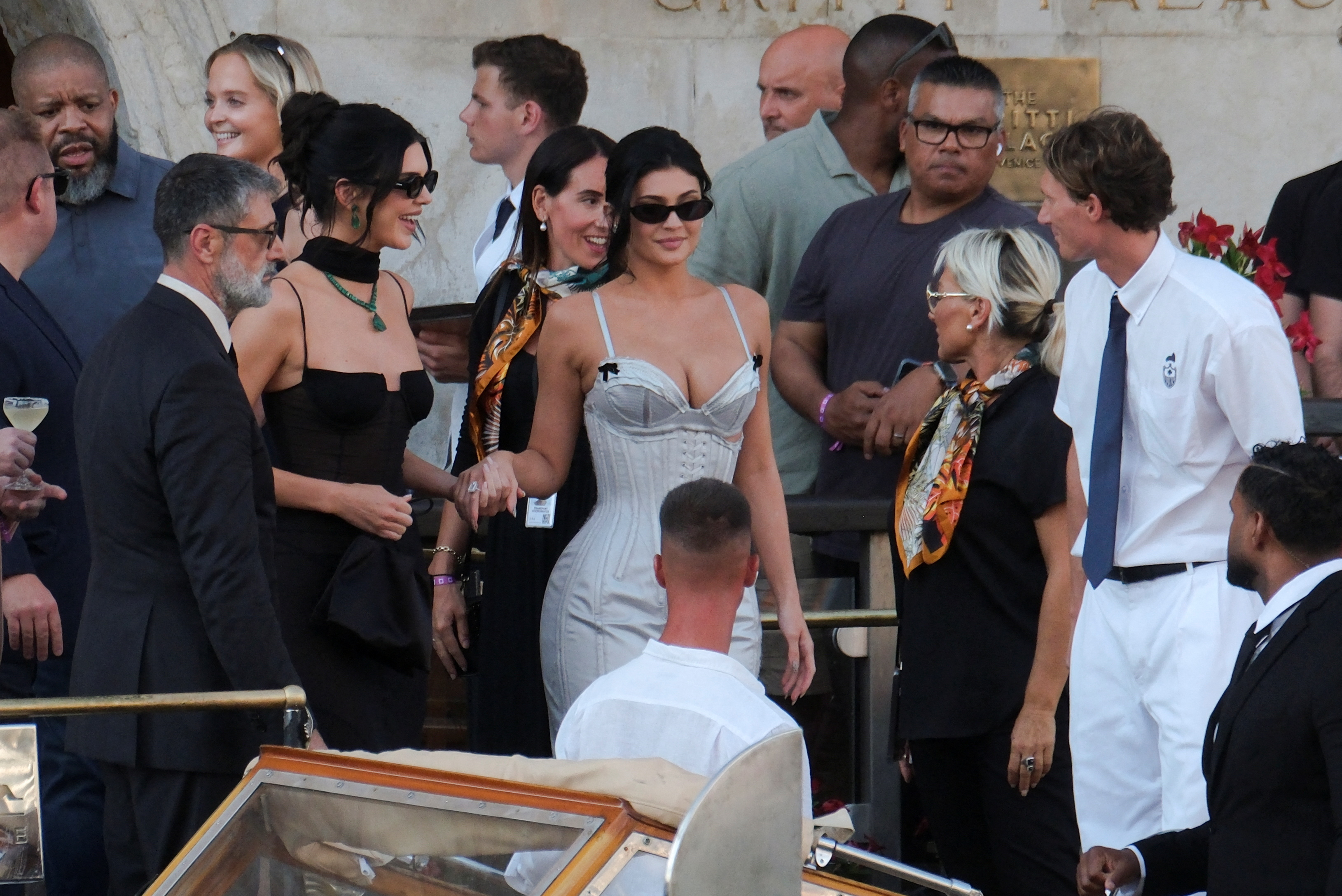 Gosti na poroki Bezosa in Sanchez