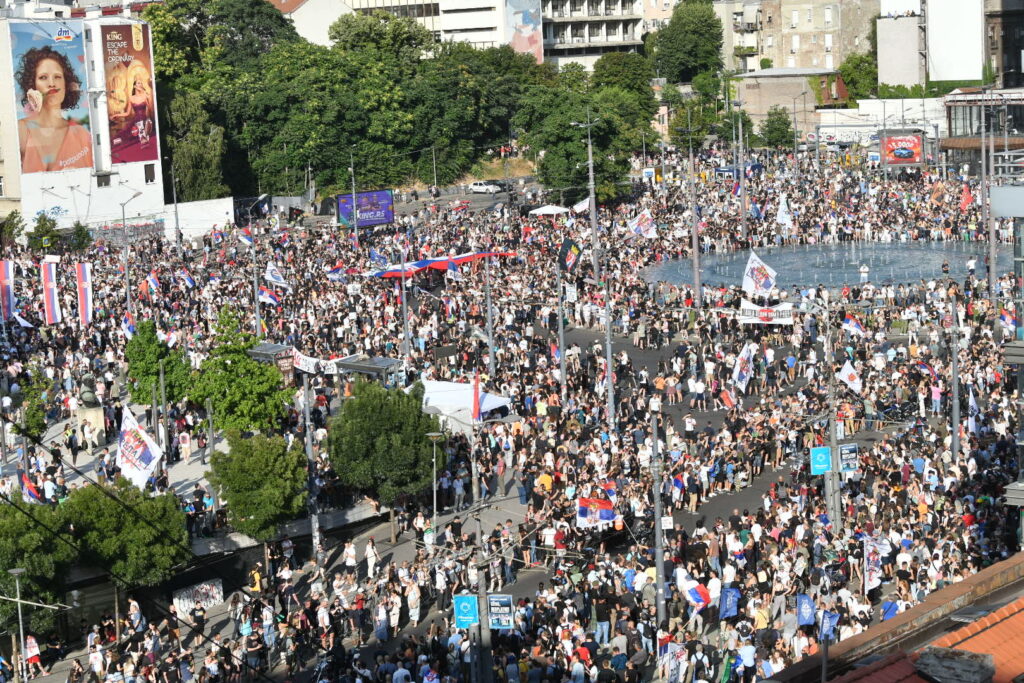 Beograd protesti trg Slavija