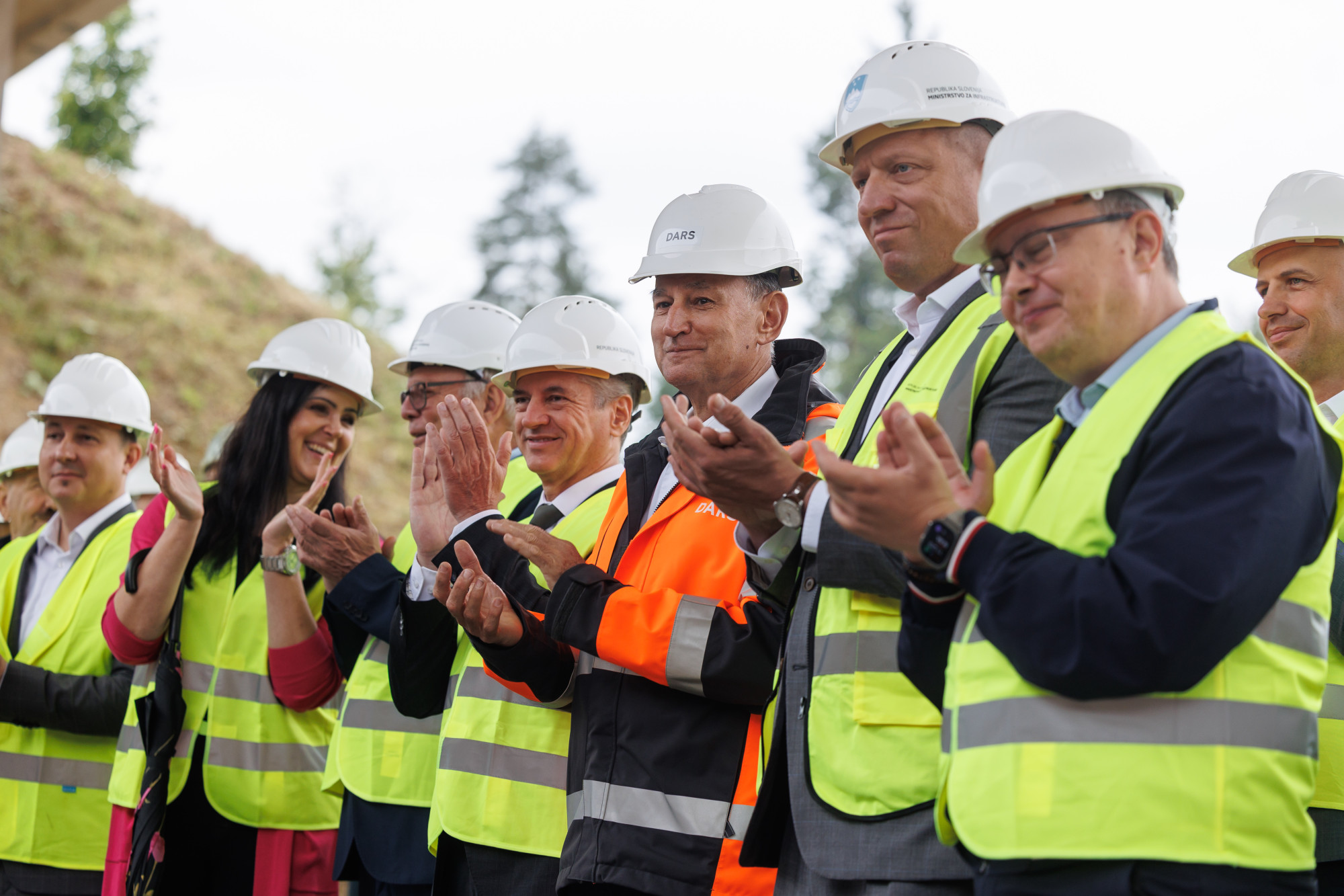 Premier Golob na obeležitvi začetka del na 3. razvojni osi