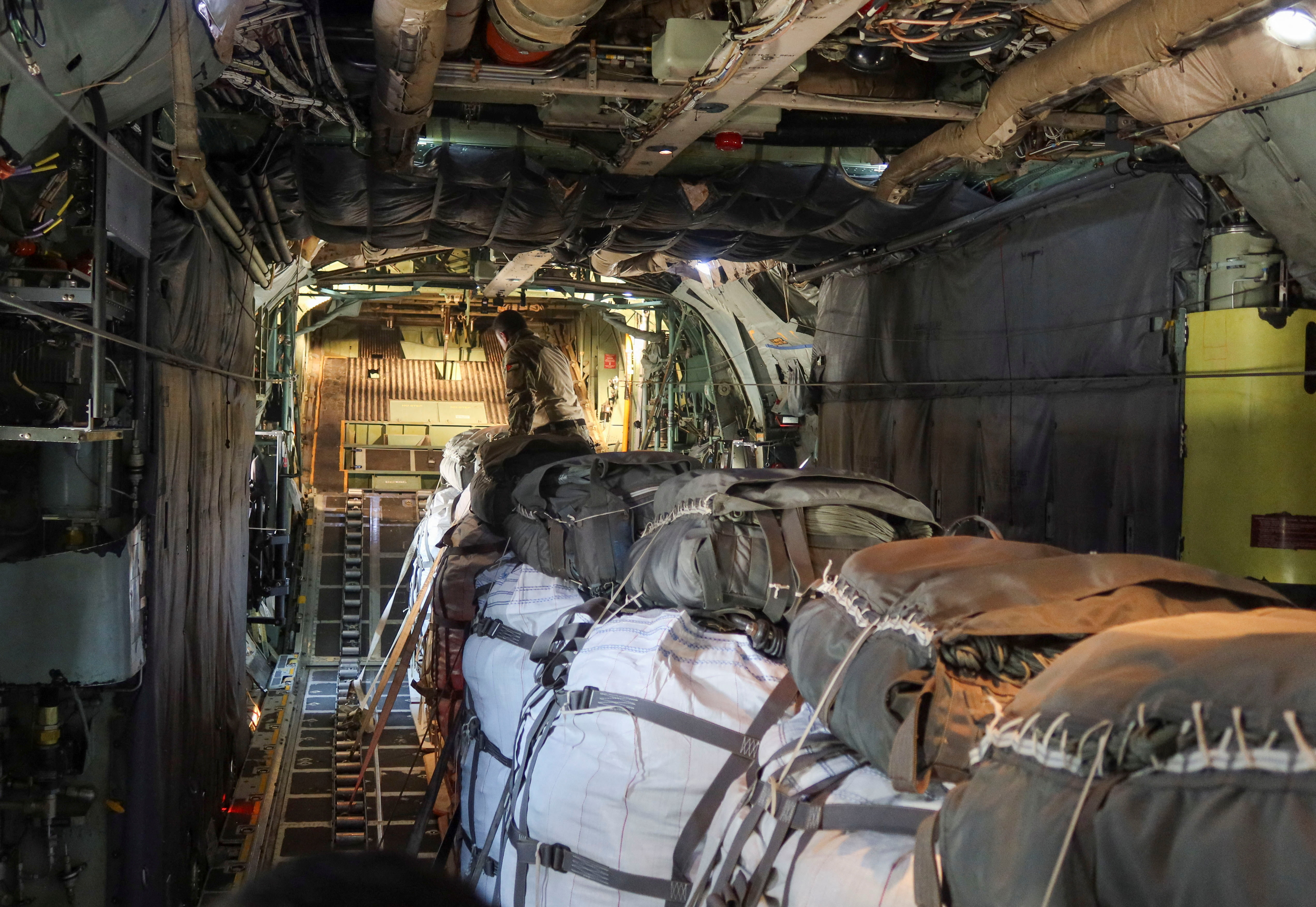 Jordansko tovorno letalo s paketi pomoči za Gazo