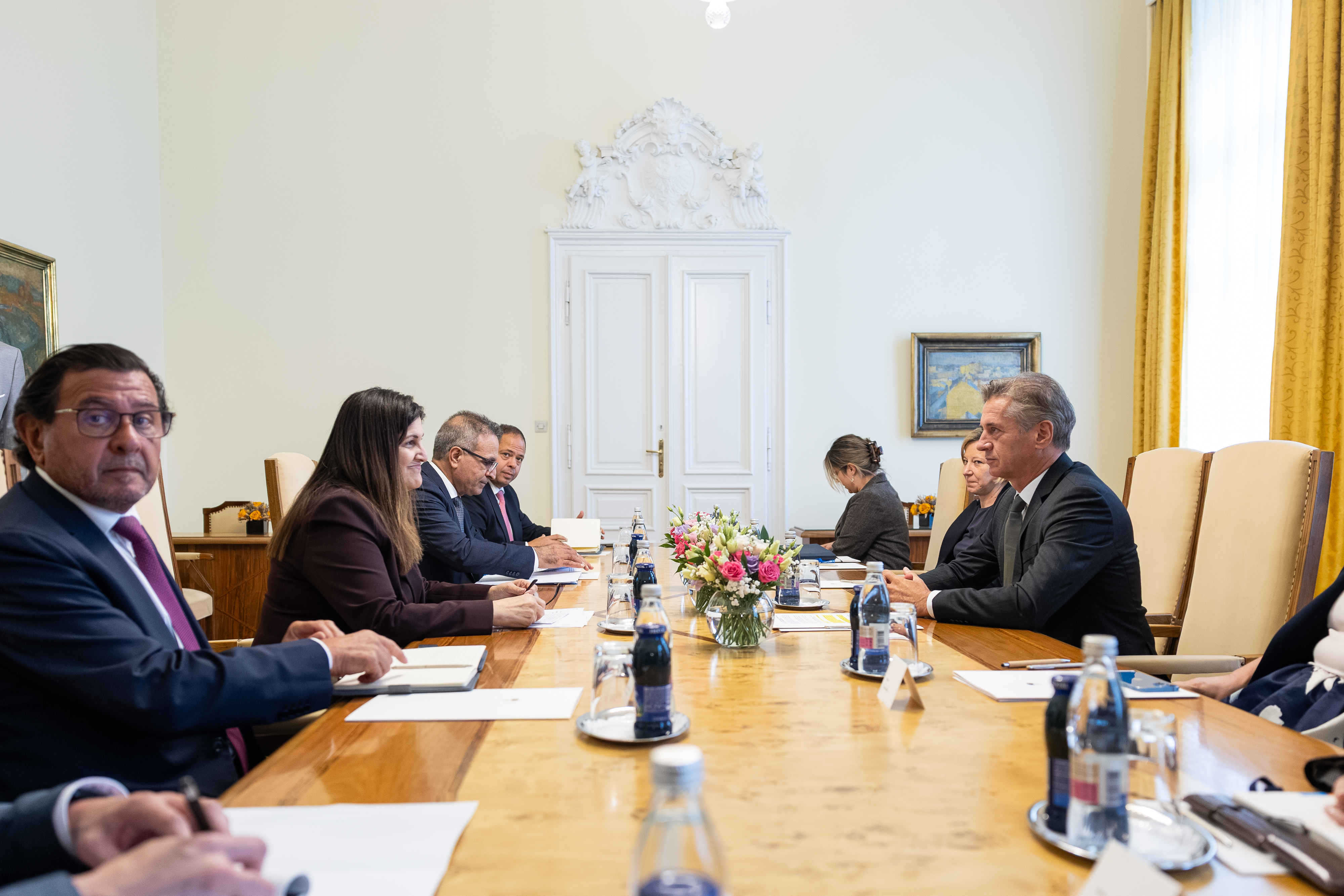 Obisk palestinske zunanje ministrice Varsen Agabekjan Šahin pri Robertu Golobu