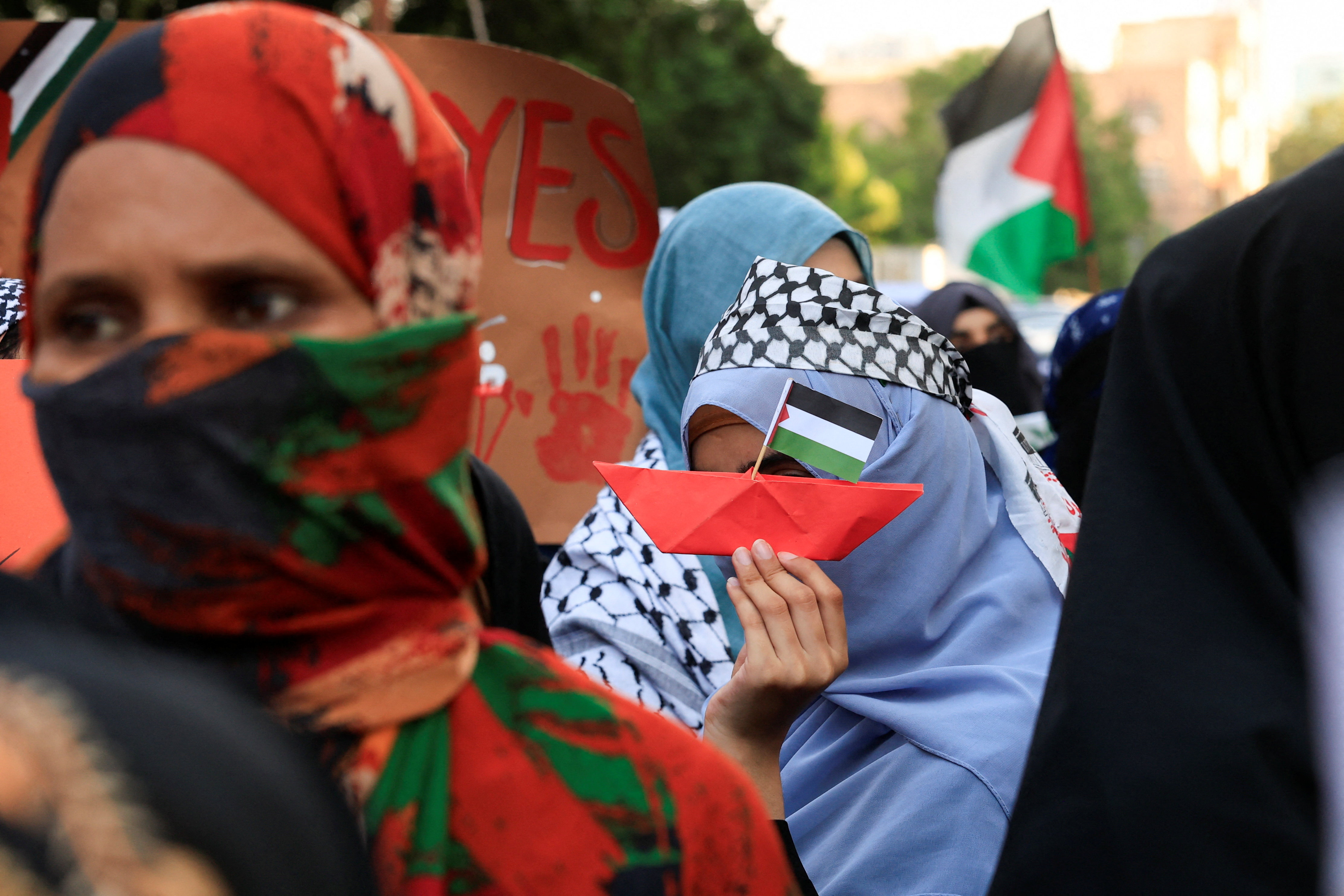 Protest v podpodo humanitarni flotiliji v Pakistanu