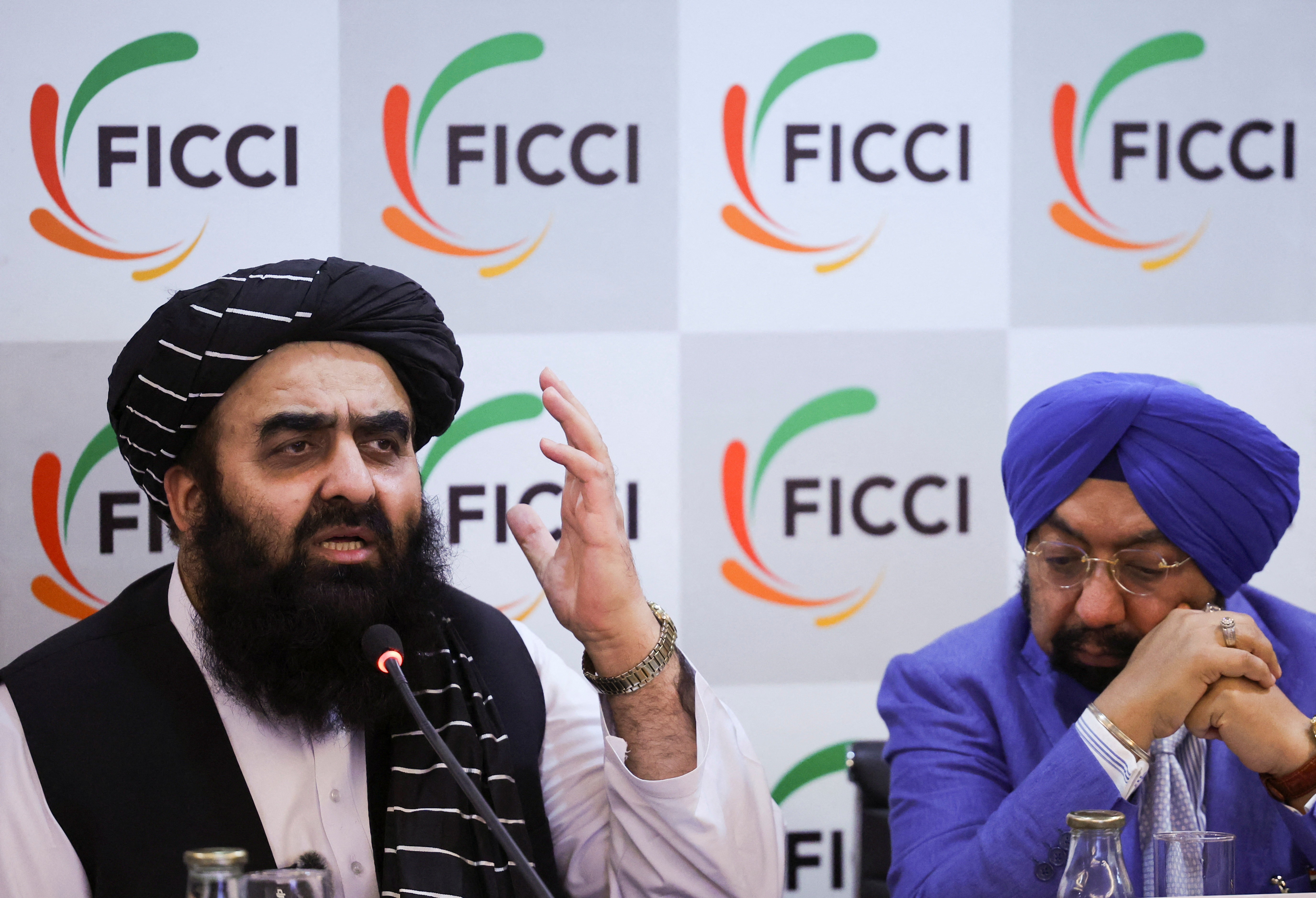 Talibanski zunanji minister na obisku v Indiji