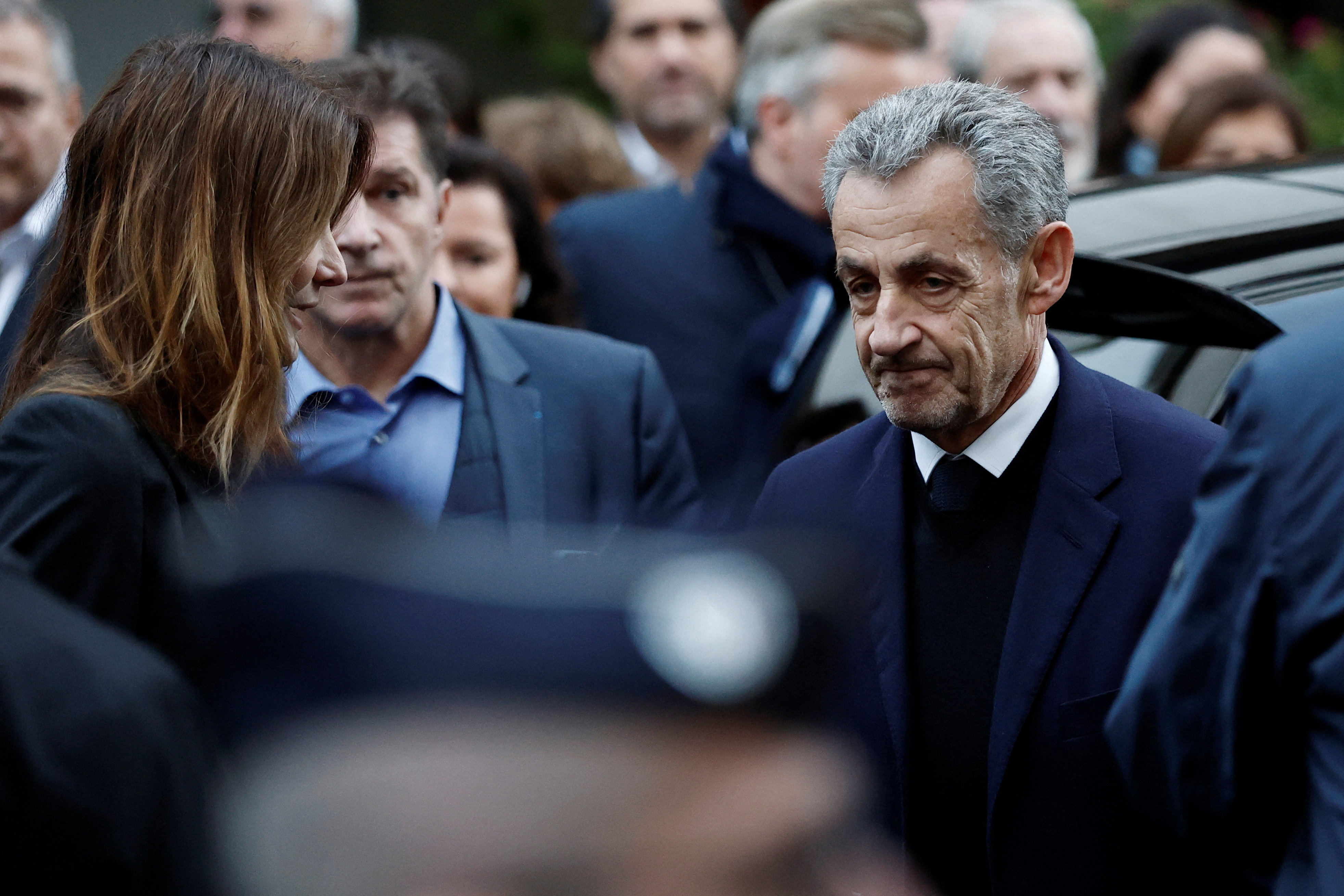 Nicolas Sarkozy prispel v zapor