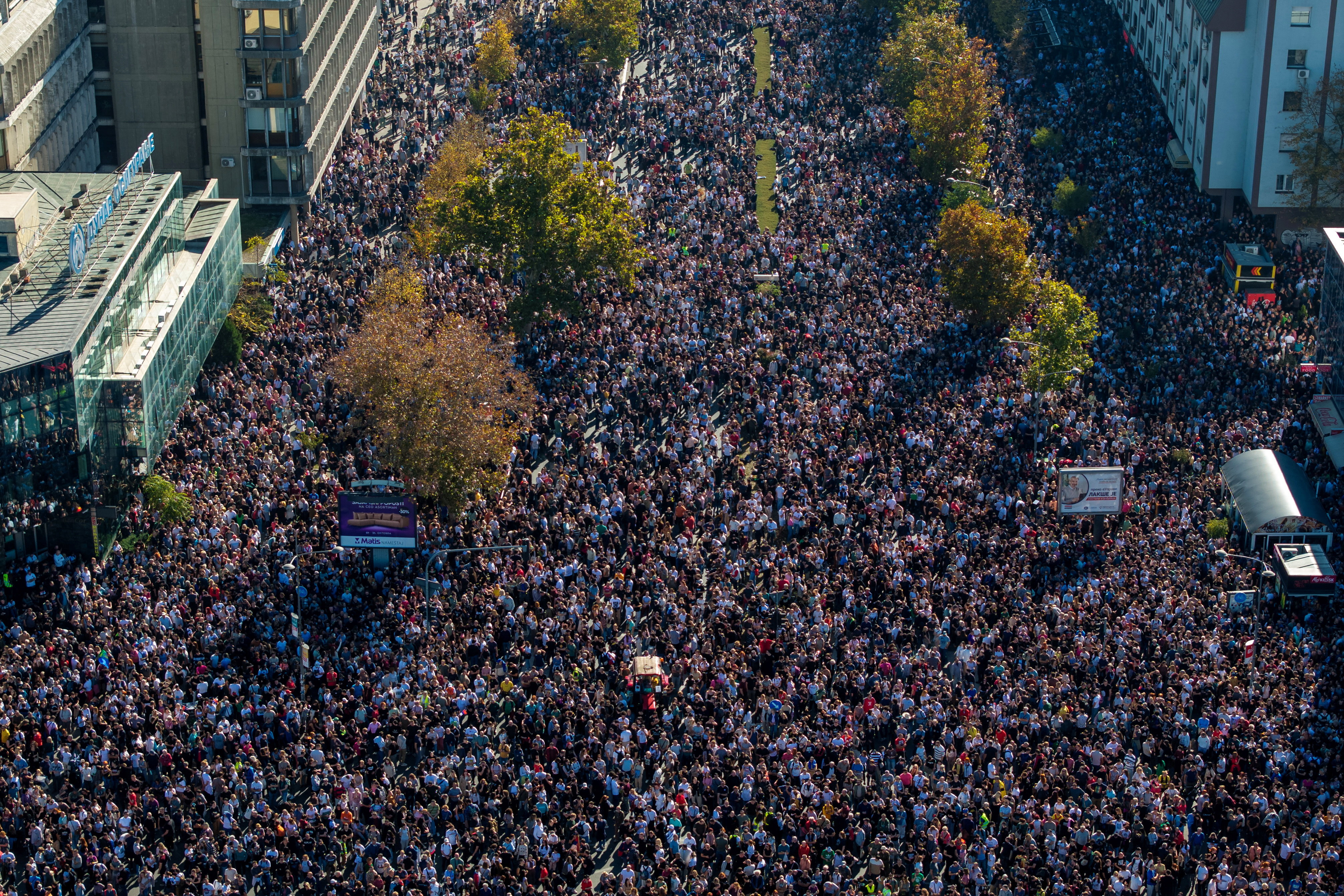 16 minut tišine v Novem Sadu