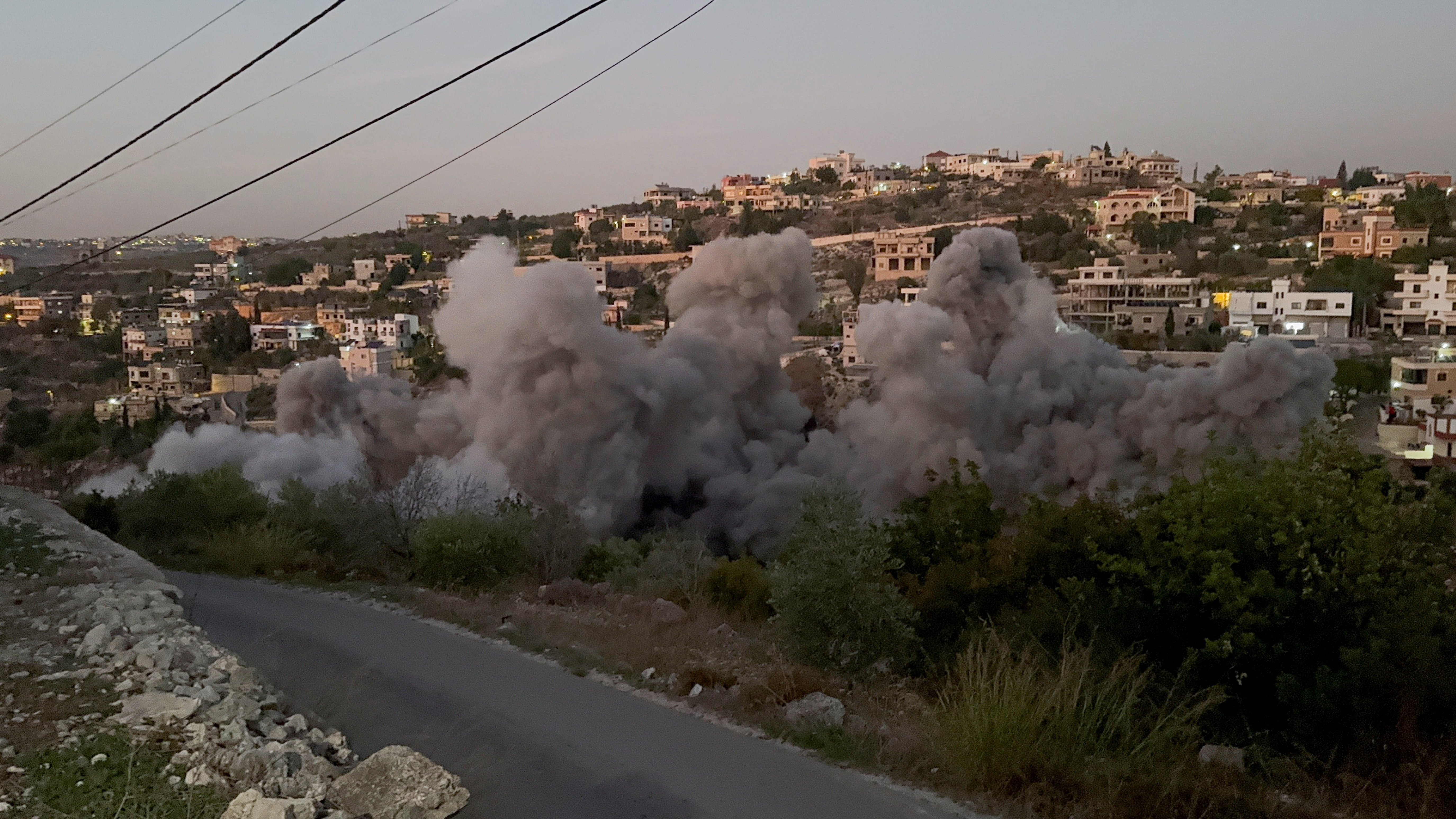 Izrael napadel Libanon