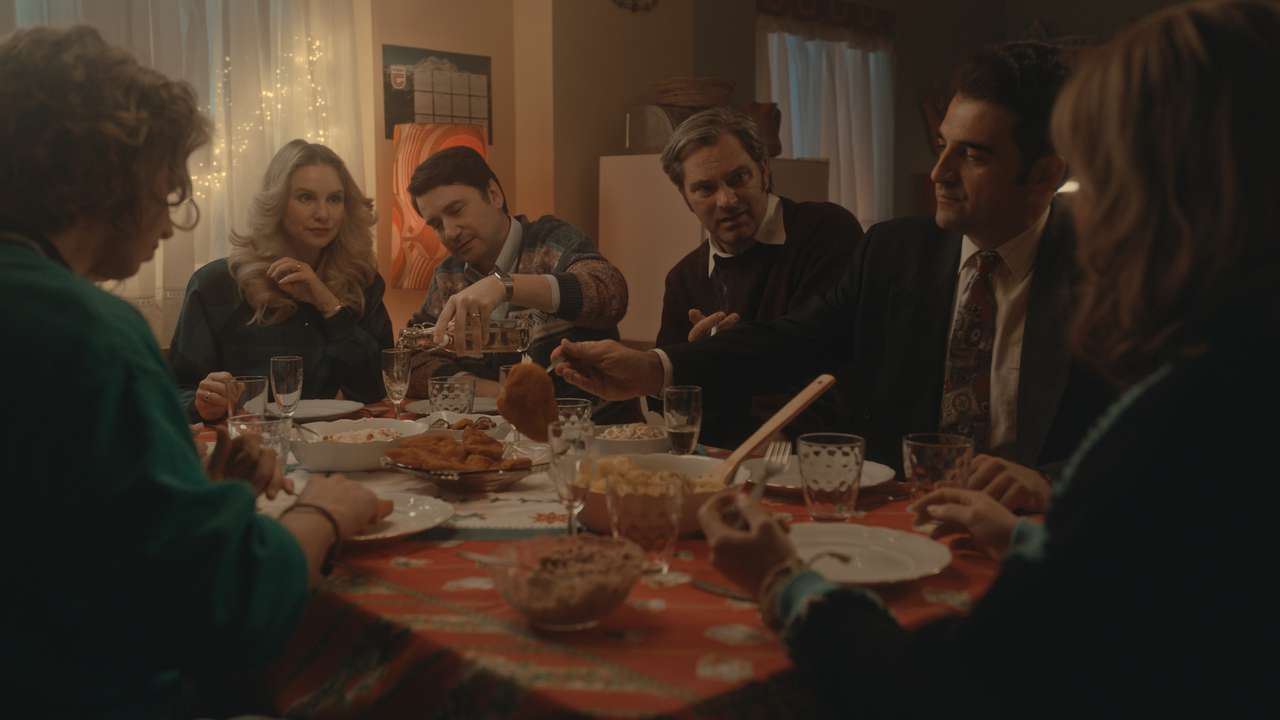 Prizor iz filma Belo se pere na devetdeset