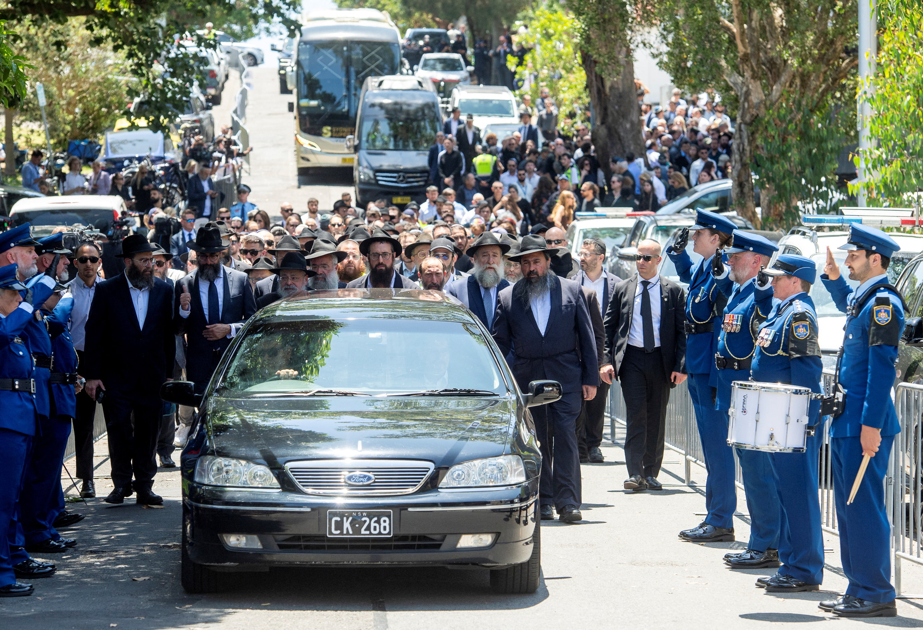 Pogrebi žrtev napada v Sydneyju