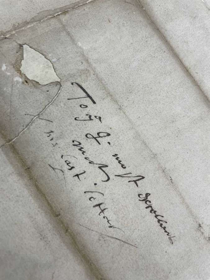 Elizabeta I. je pismo hranila ob svoji postelji