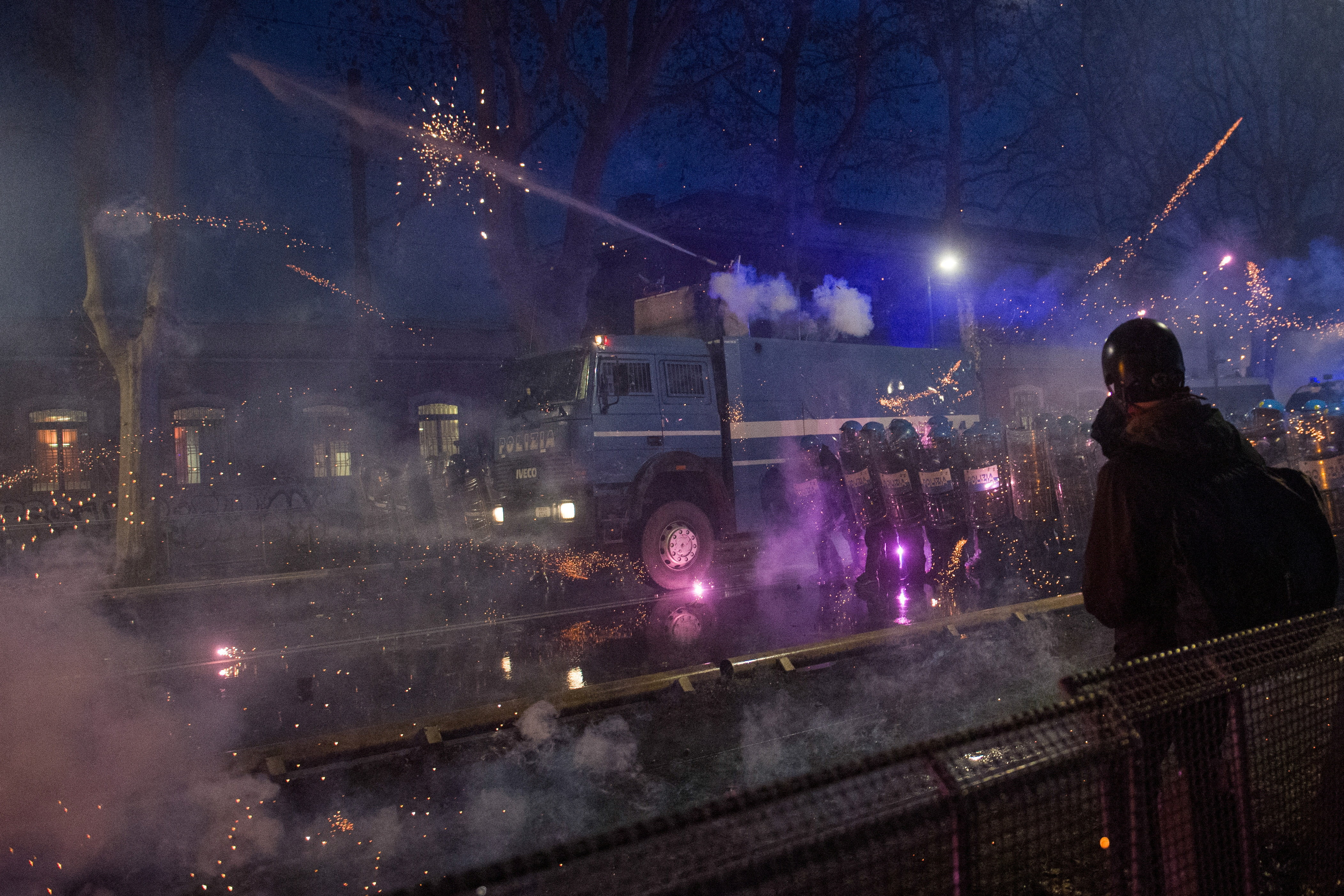 Nasilni protesti v Torinu