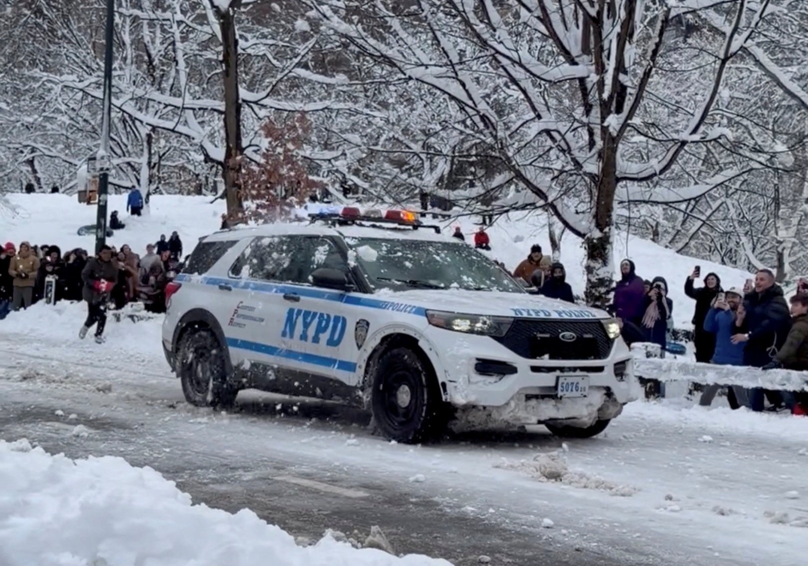 Kepanje policistov v New Yorku