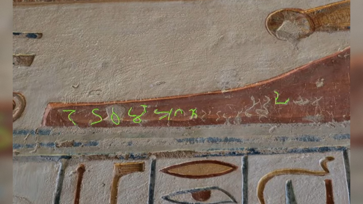 2.000 let star grafit, ki ga je v staroegpčanski grobnici v Dolini kraljev pustil obiskovalec iz Indije