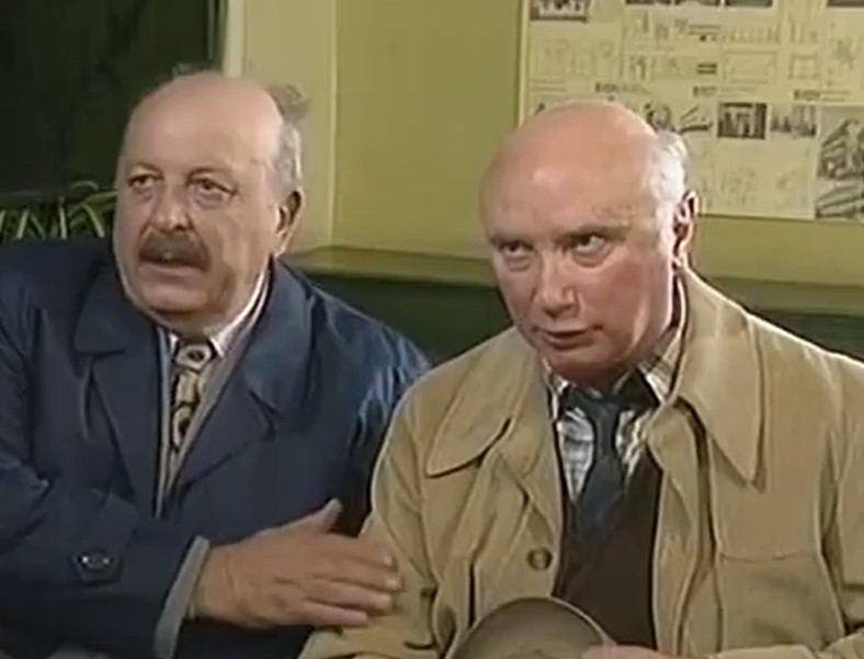 Živojin Žika Milenković in Dušan Poček, srbska igralca v epizodi serije Srečni ljudje (Srećni ljudi)