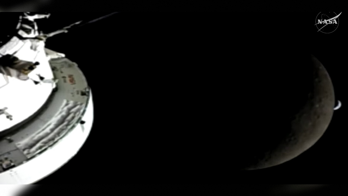 Slika iz plovila Orion/Integrity 30 sekund pred komunikacijskim mrkom