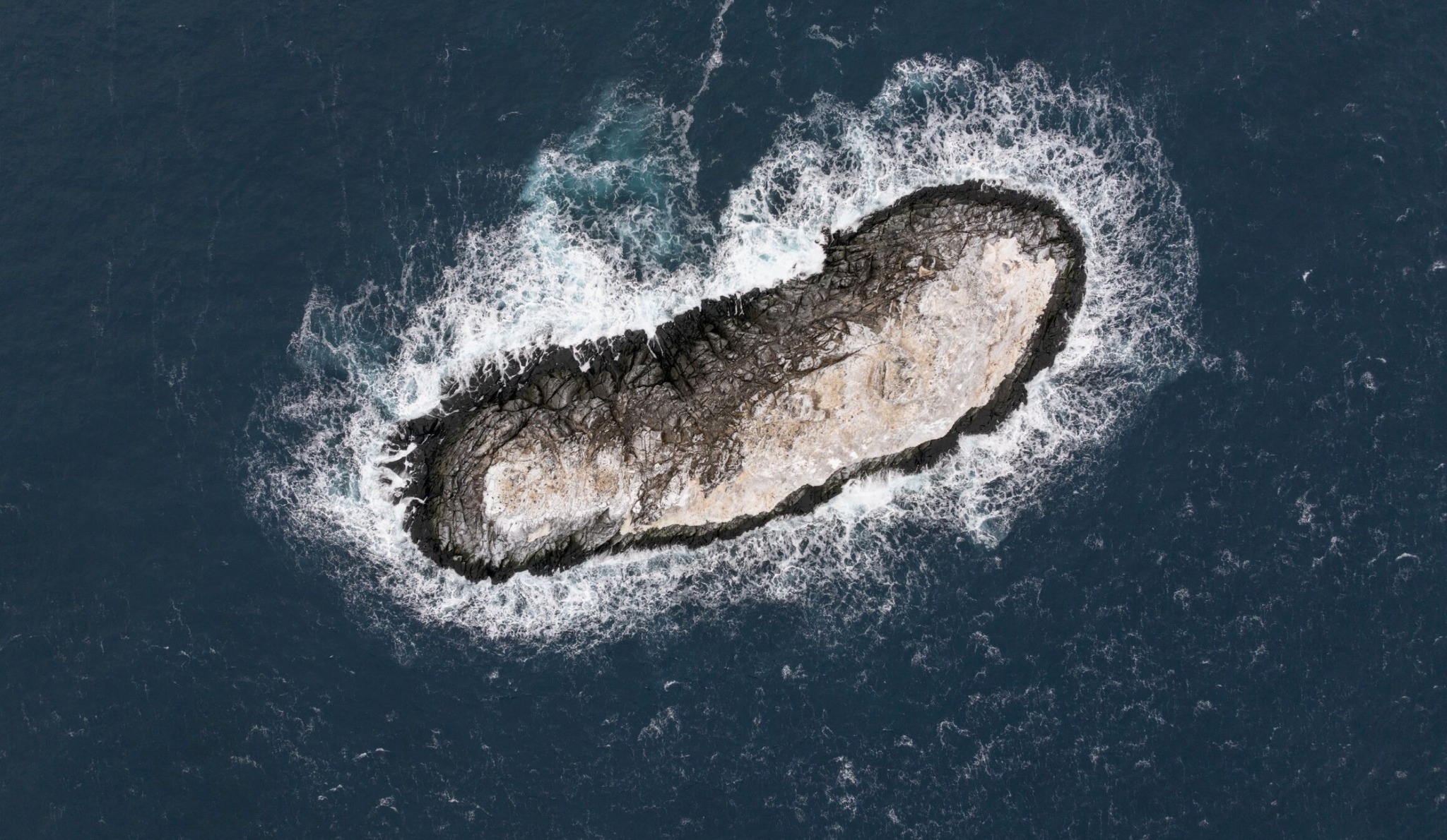 doslej neznani otok blizu Antarktike, odkril leta 2026