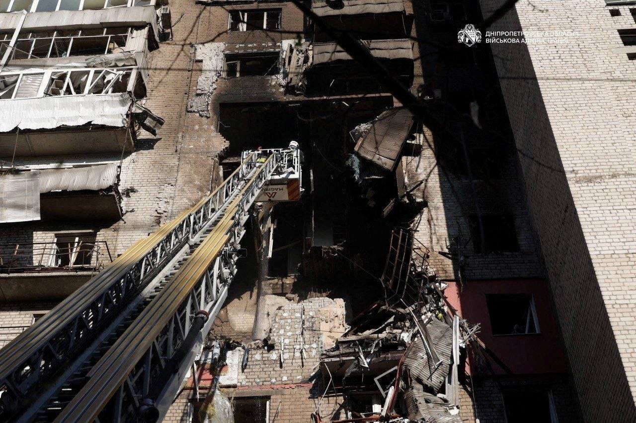 Posledice ruskega napada v Dnipru